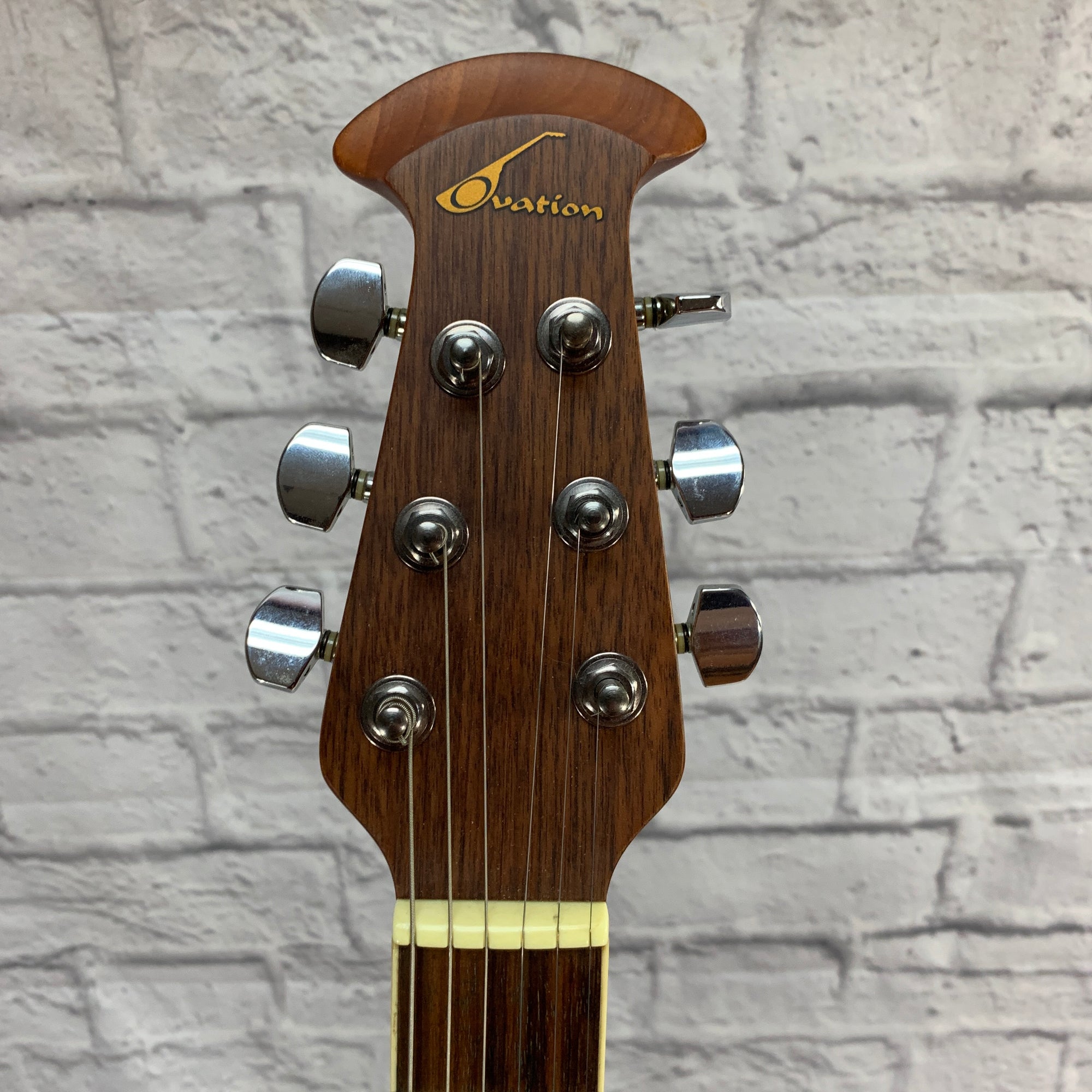 H*E様 Celebrity by Ovation CC57 H*E様 Celebrity by Ovation CC57 Ovation Celebrity CC057