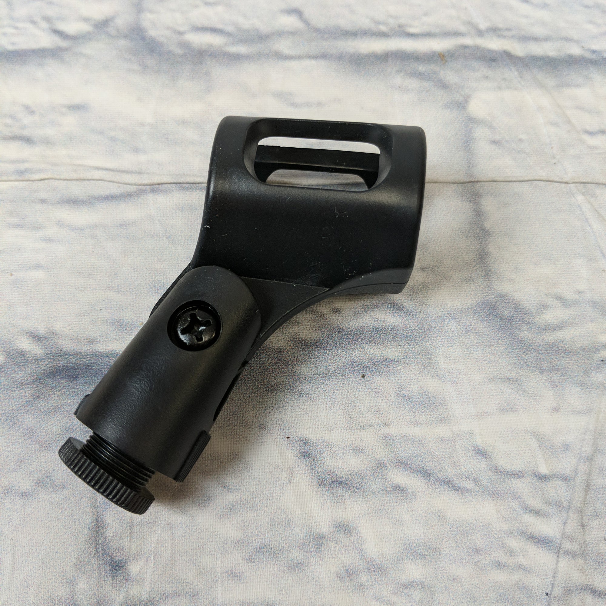 No Name Mic clip