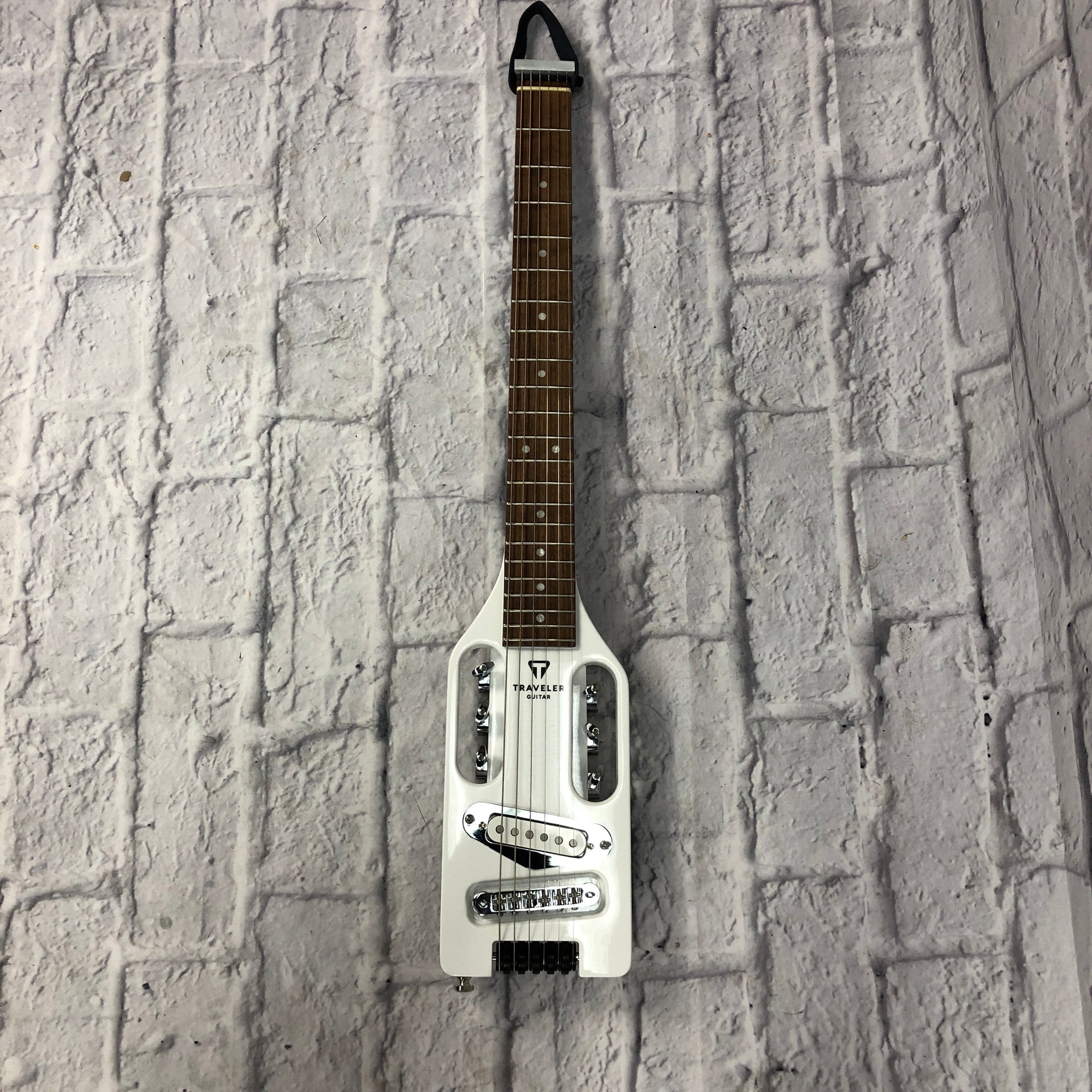 Traveler Ultra-Light Single Coil Electric Guitar