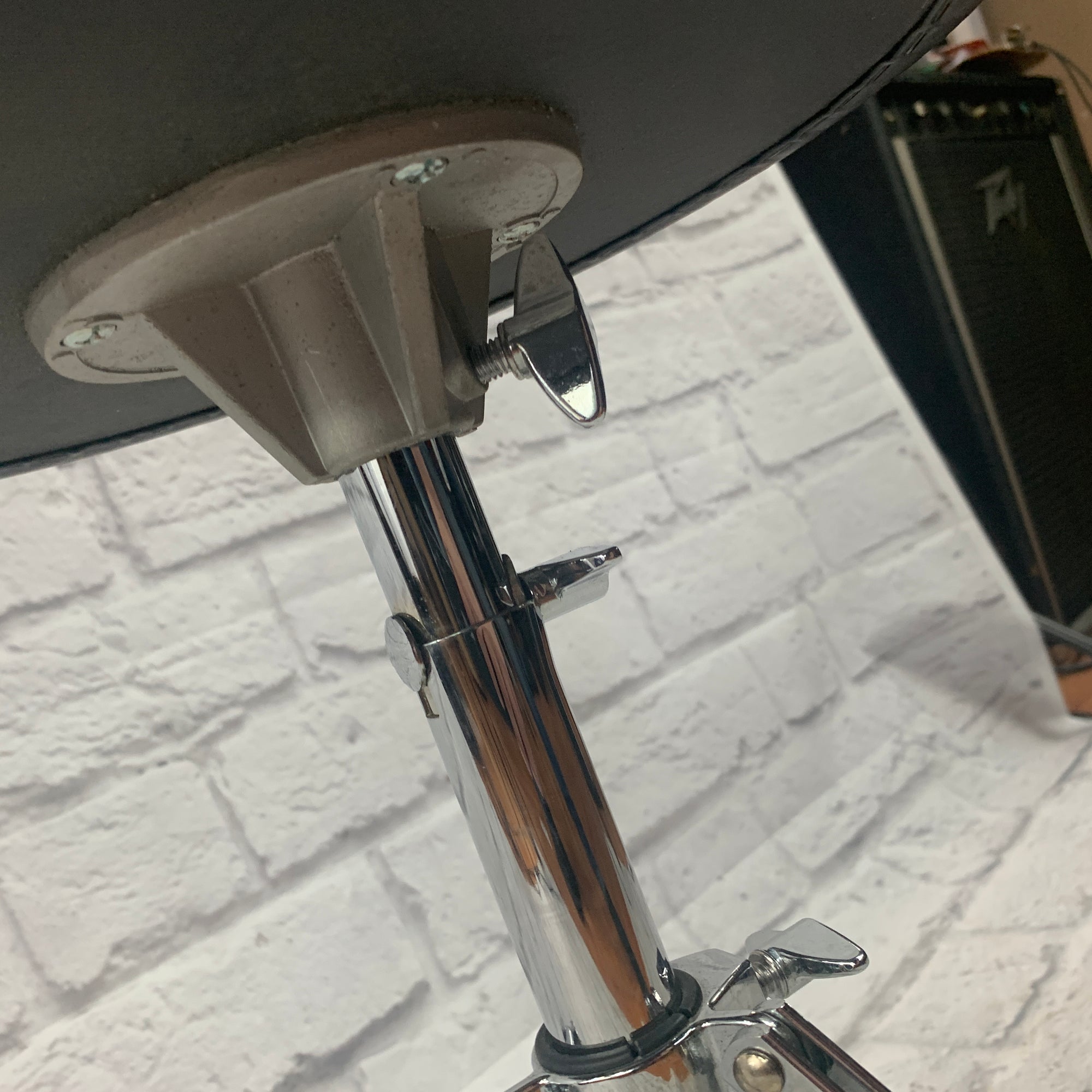 Unknown Drum Throne