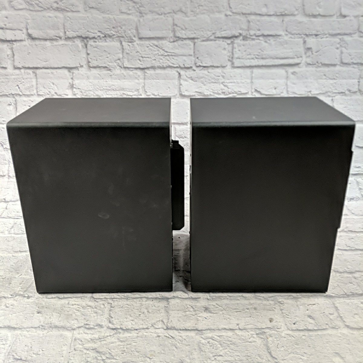 Yamaha HS80M Studio Monitor Pair