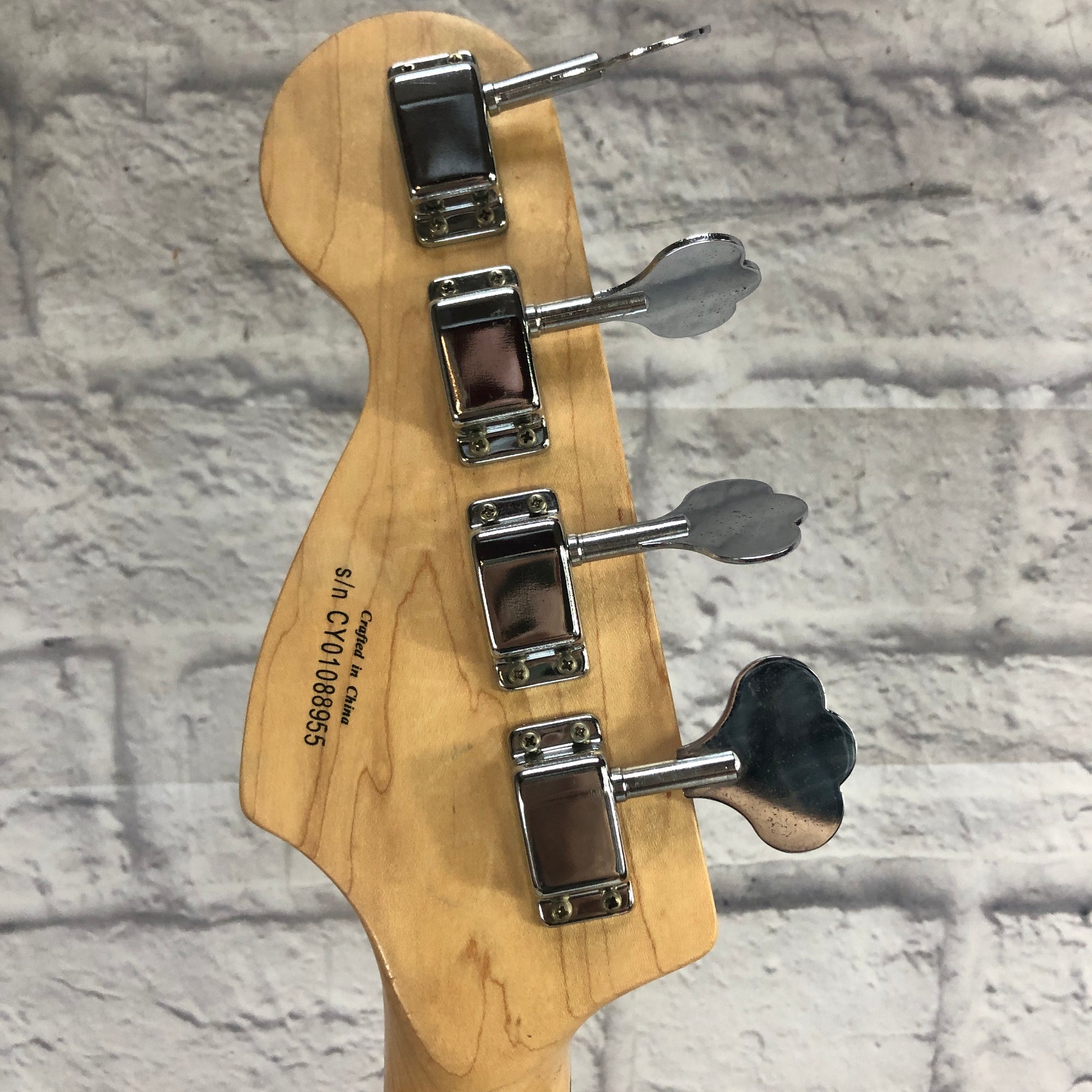 Squier Affinity Series 4 String P Bass