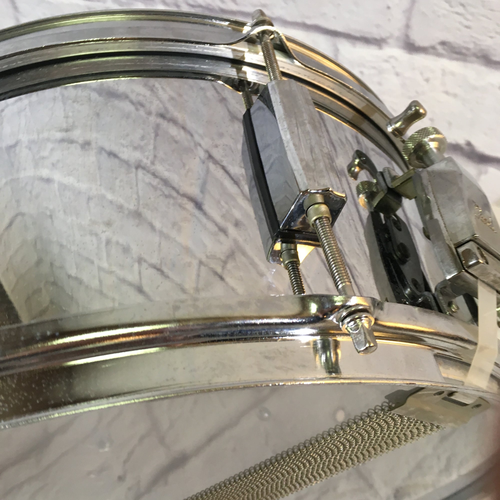 Pearl 14 x 6.5 Export Snare Drum Chrome Finish
