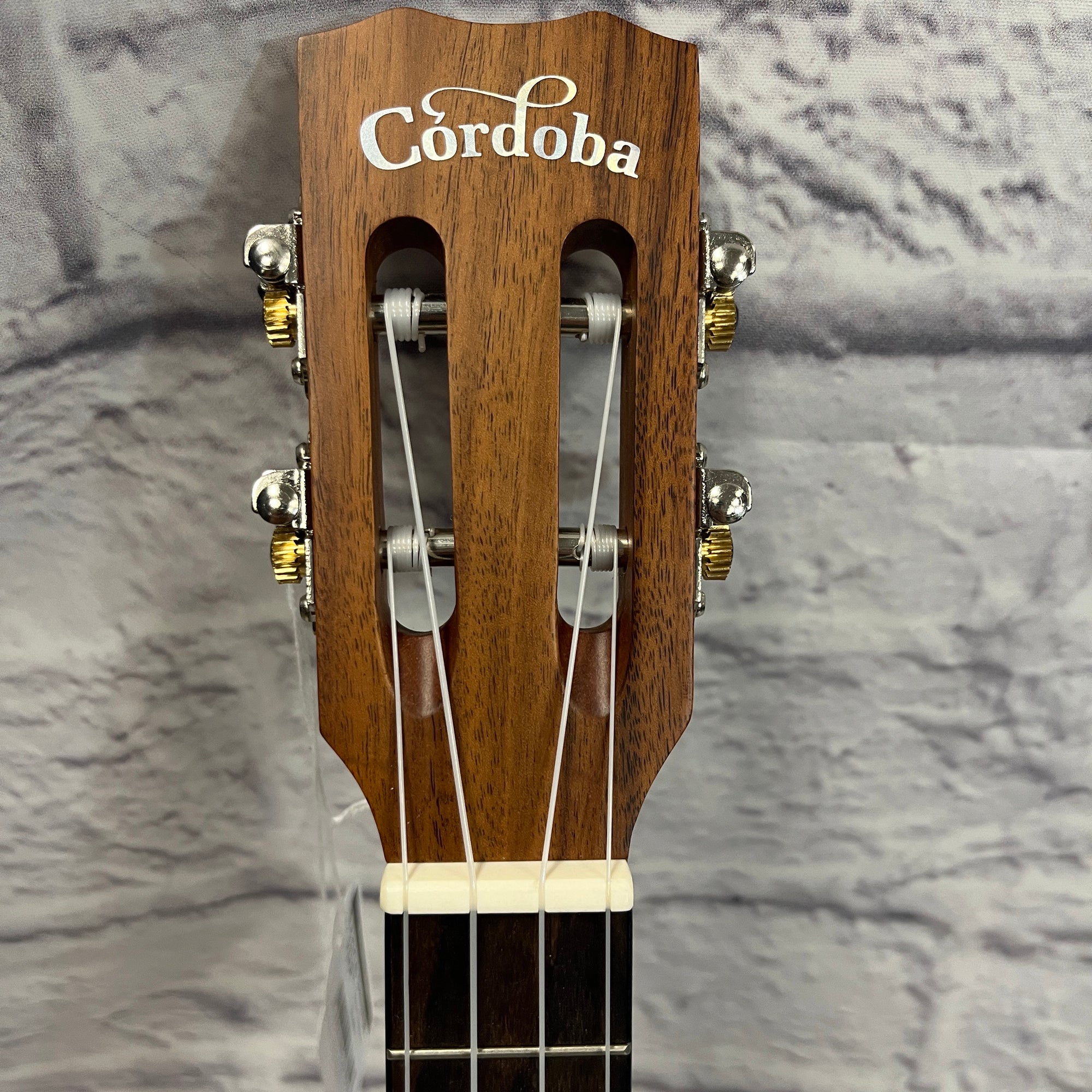 Cordoba 28TCE Tenor Cutaway Ukulele