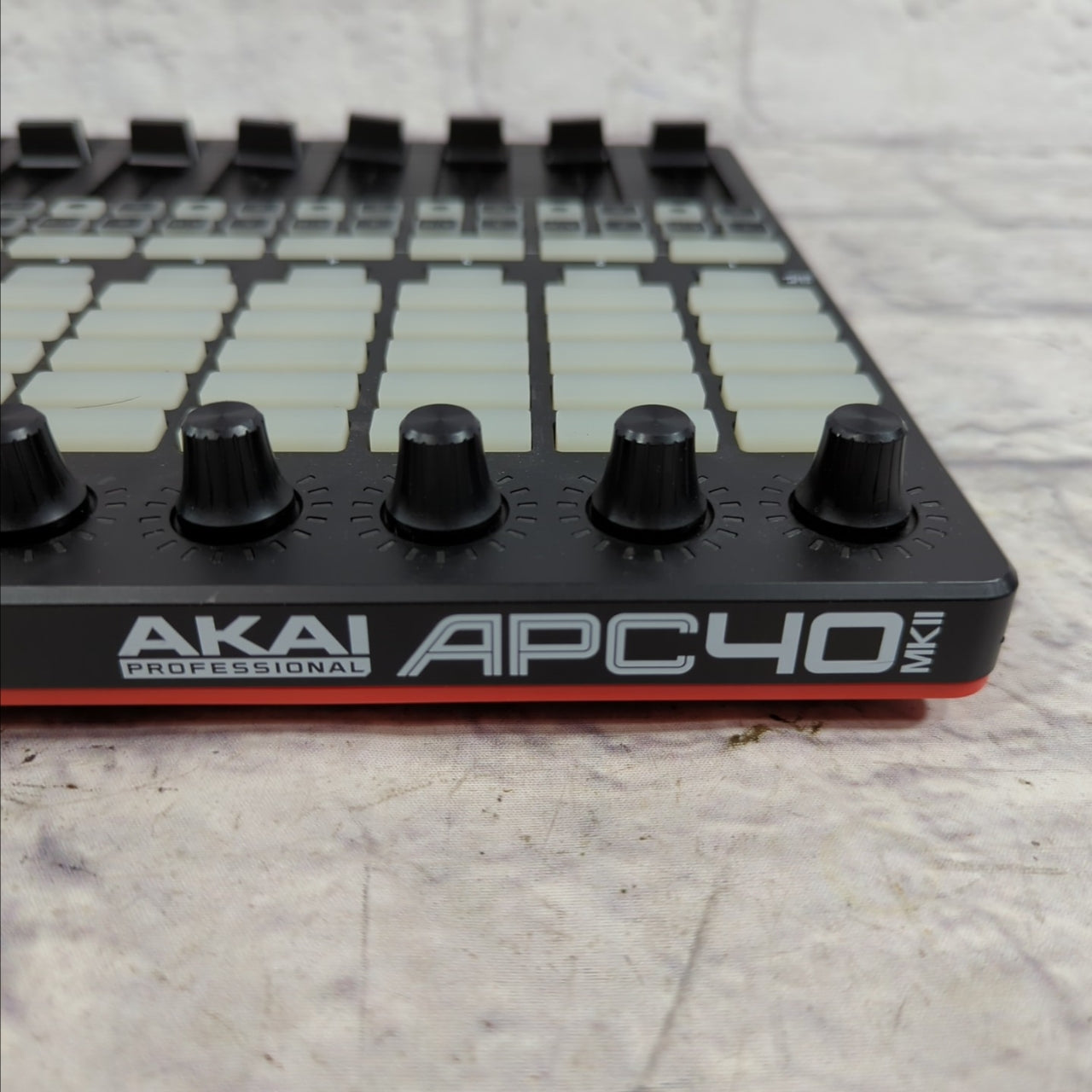 ［中古品］APC40 MKII (MK2) AKAI professional AKAI Professional APC40 MKII Live Performance Controller | eBay