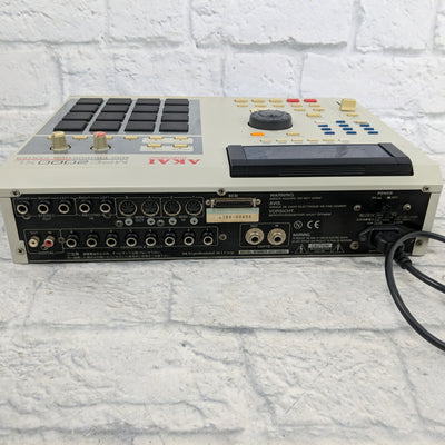 Akai MPC2000XL Midi Production Center