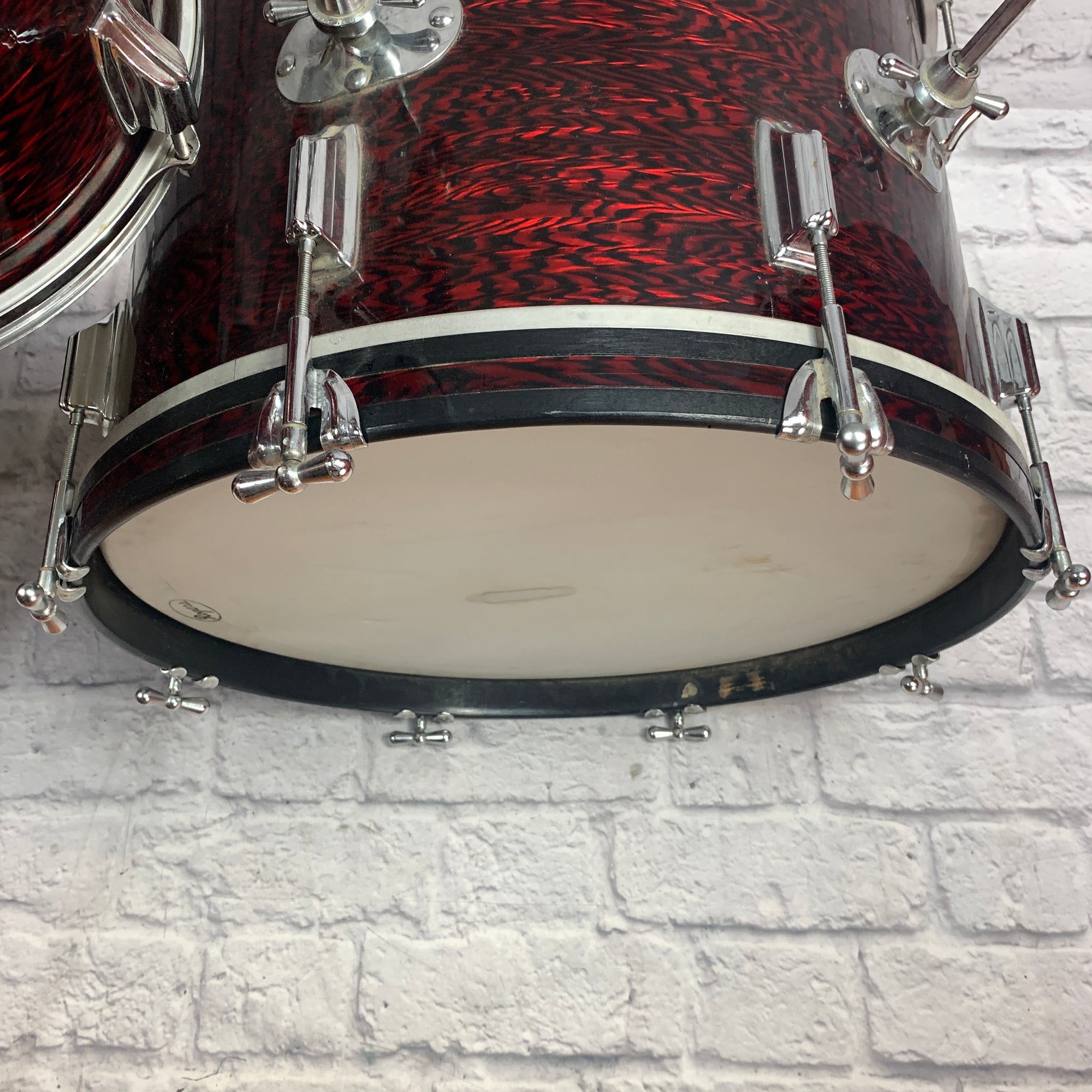 Vintage Rogers Holiday Swingtime 3pc Drum Kit in Red Onyx