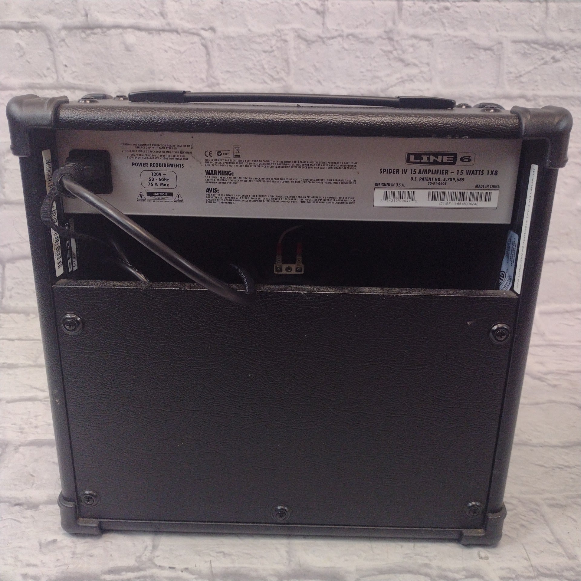 Line 6 Spider IV 15 Watt Combo Amp