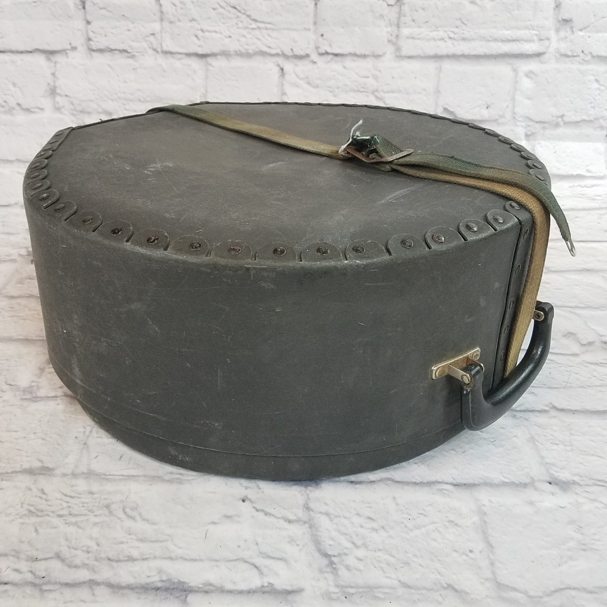 Humes & Berg 14in Fibre Snare Case
