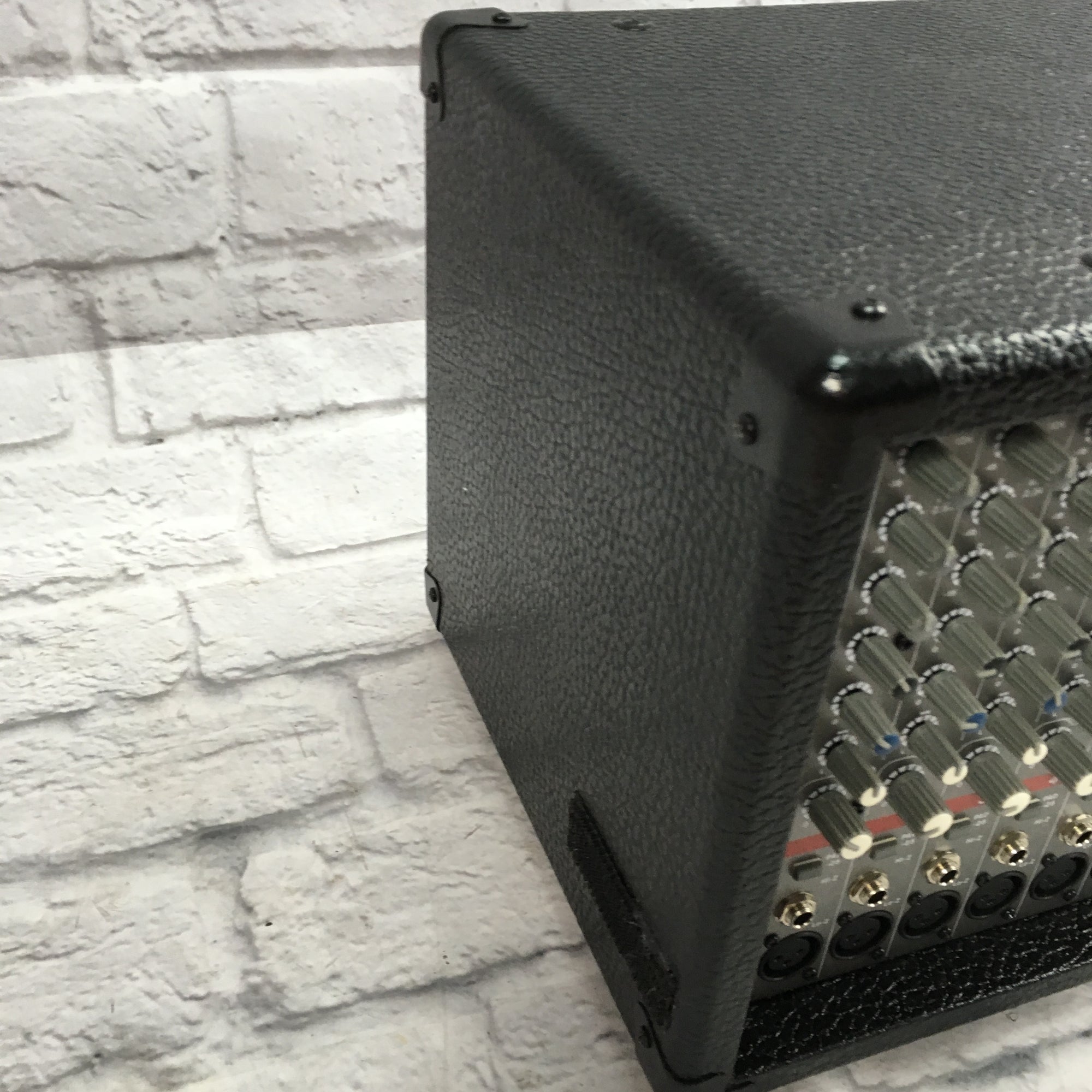 Phonic 1062 PowerPod Plus Deluxe Powered Mixer