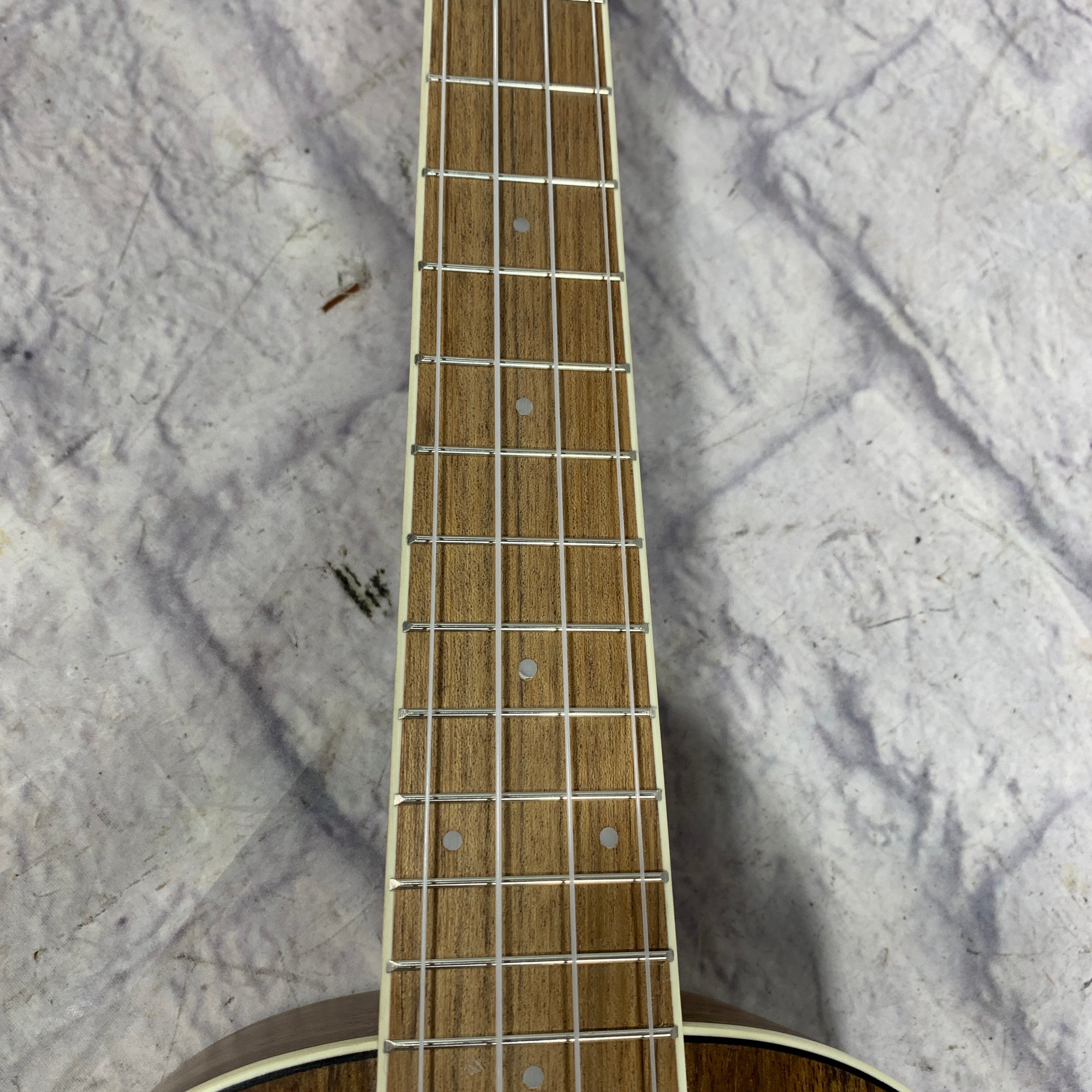 Fender California Coast Rincon Tenor Ukulele