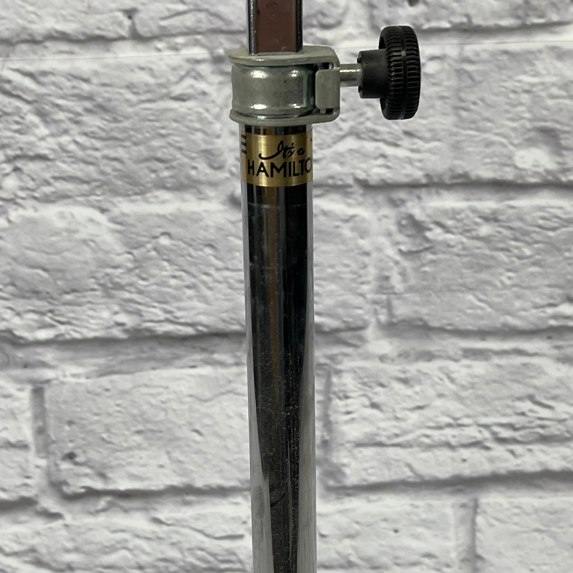 Hamilton Chrome Guitar Stand