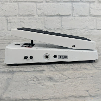 Dunlop Cry Baby Bass Wah Pedal White