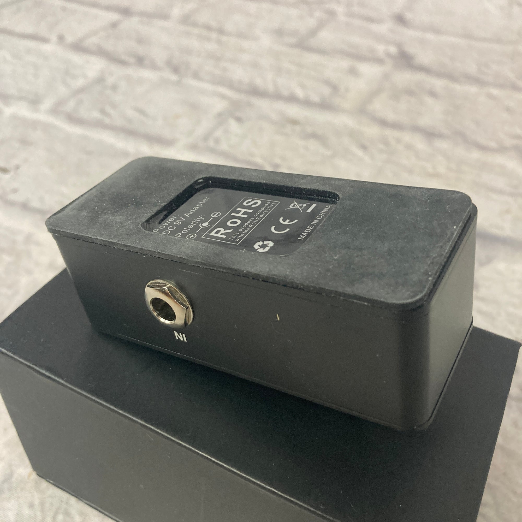 Tom Sline AT-07 Tuner Pedal