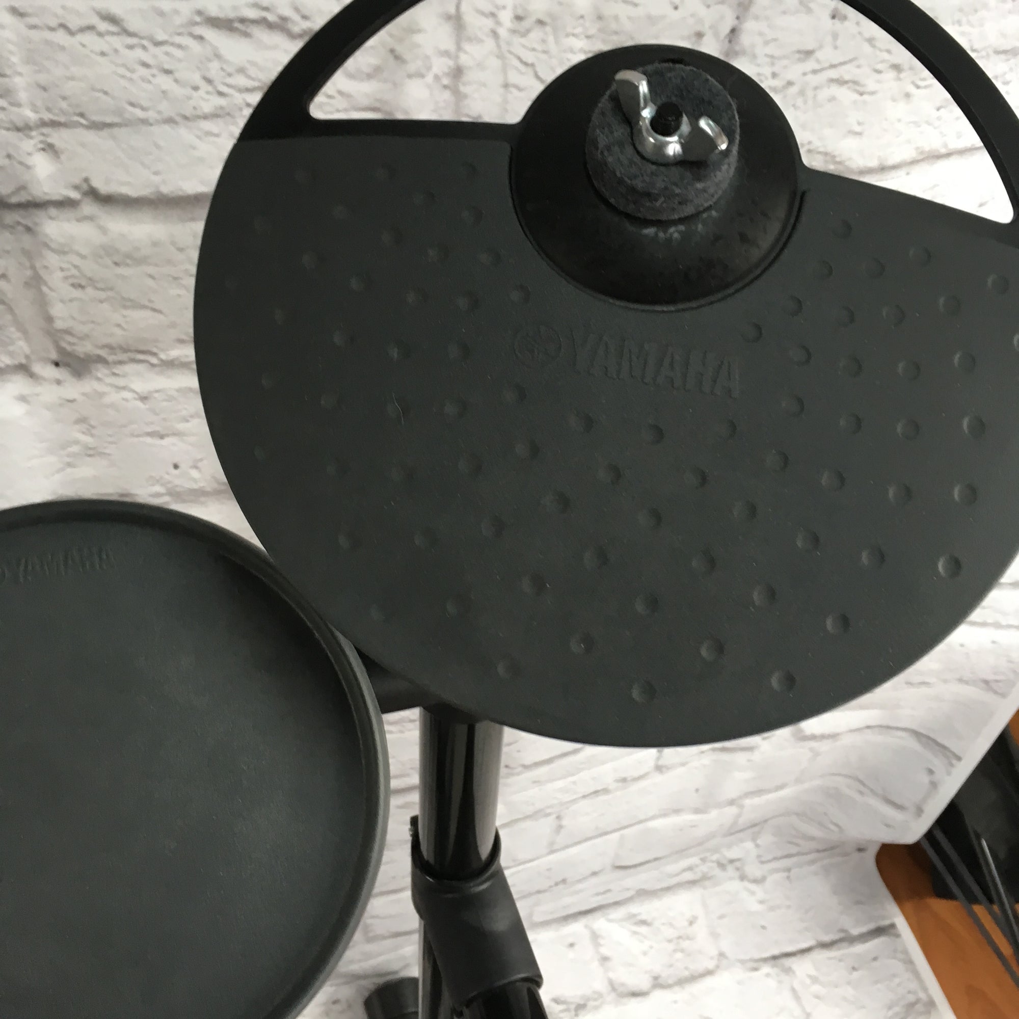 Yamaha DTX452 Electronic Drum Set