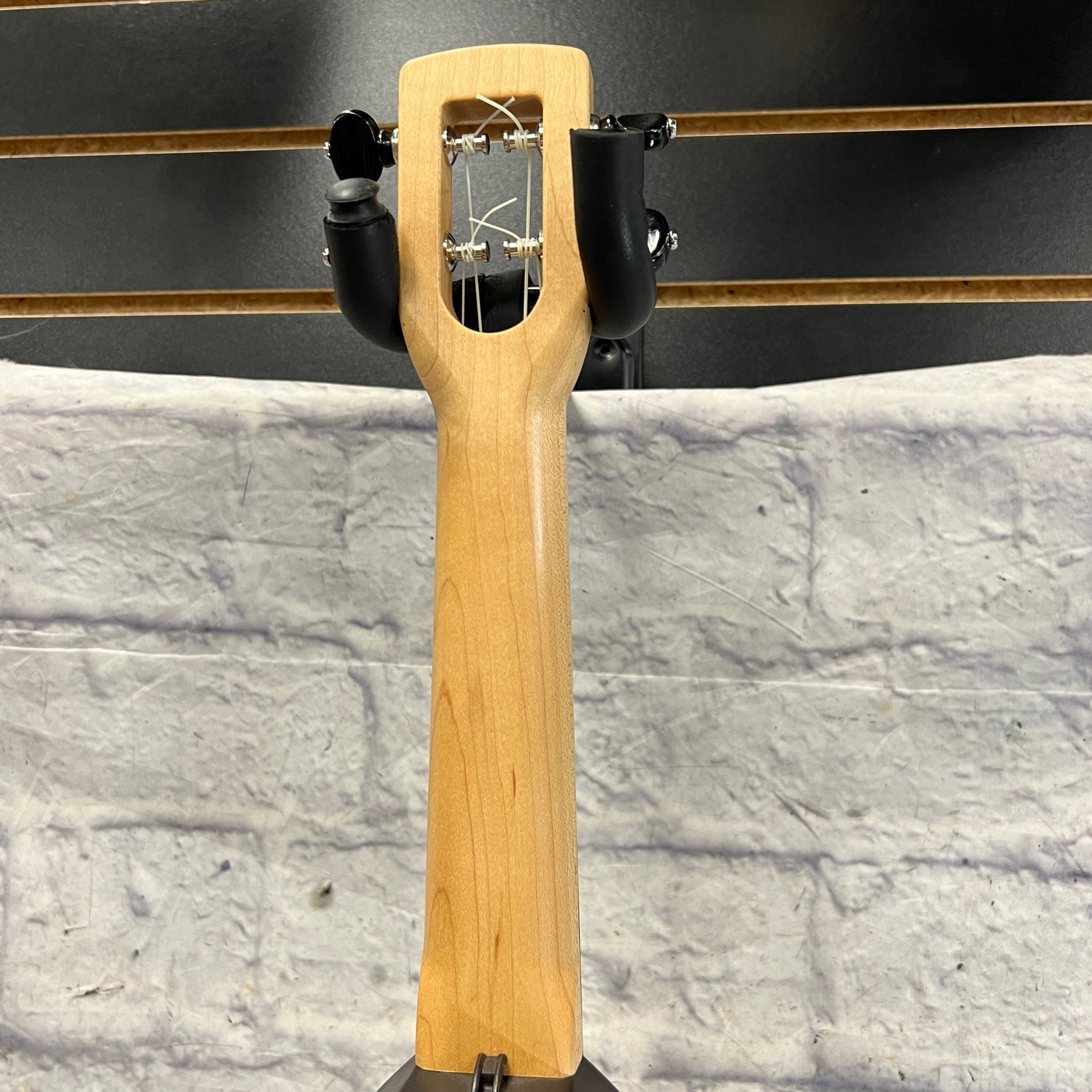 Magic Fluke The Flea Yellow Ukulele with Gig Bag