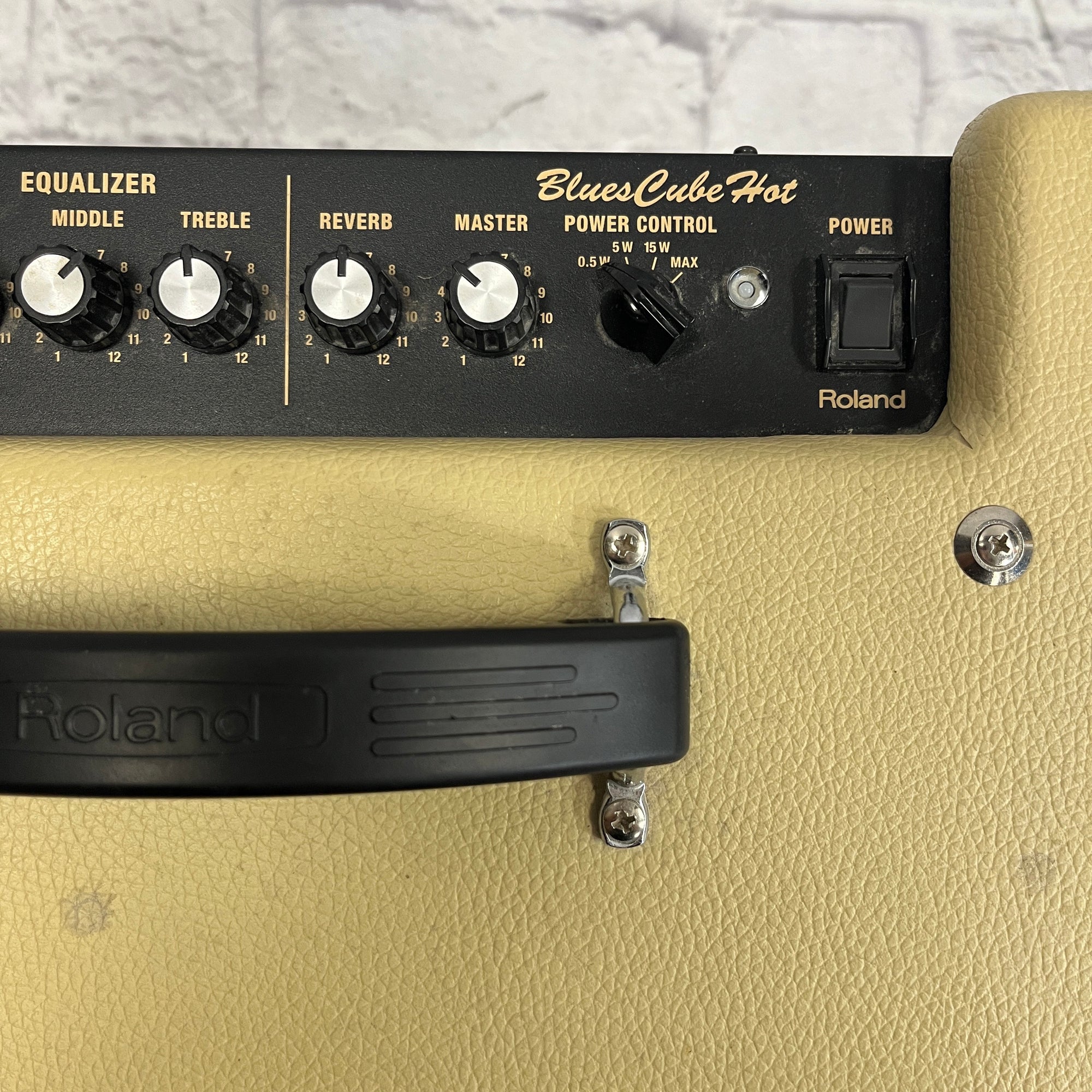 Roland Blues Cube Hot Vintage Blonde 1x12 Combo Amp