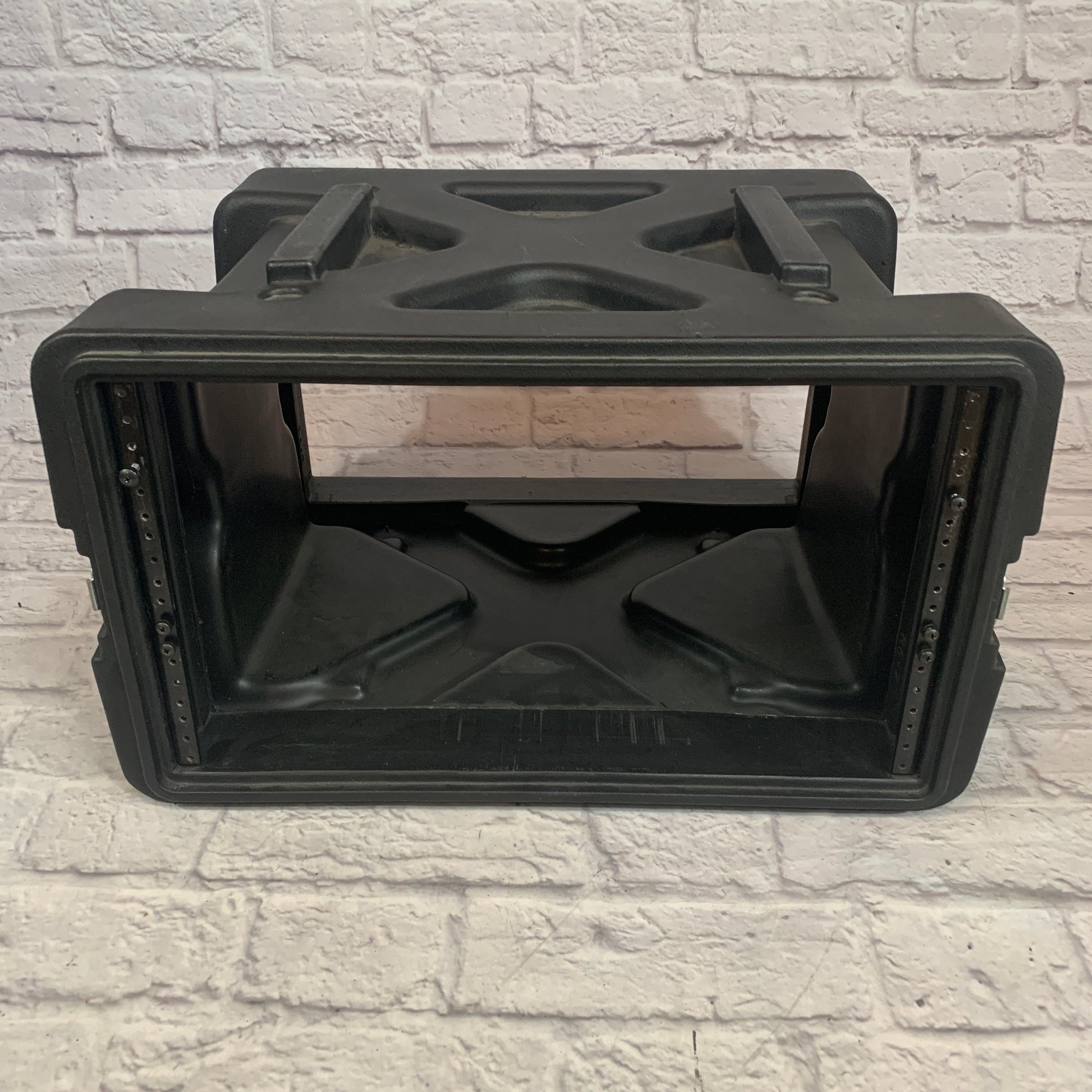 SKB 6 Space Molded Rack Case