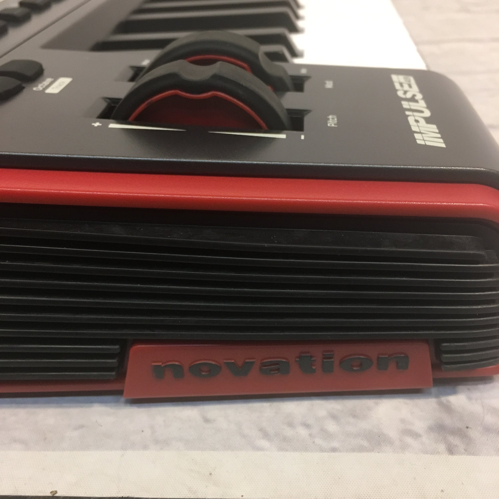 Novation Impulse 49 MIDI Controller Keyboard