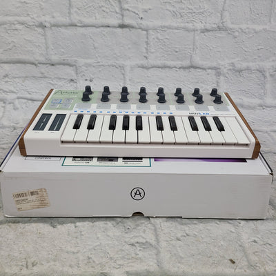 Arturia Minilab Universal Midi Controller Controller