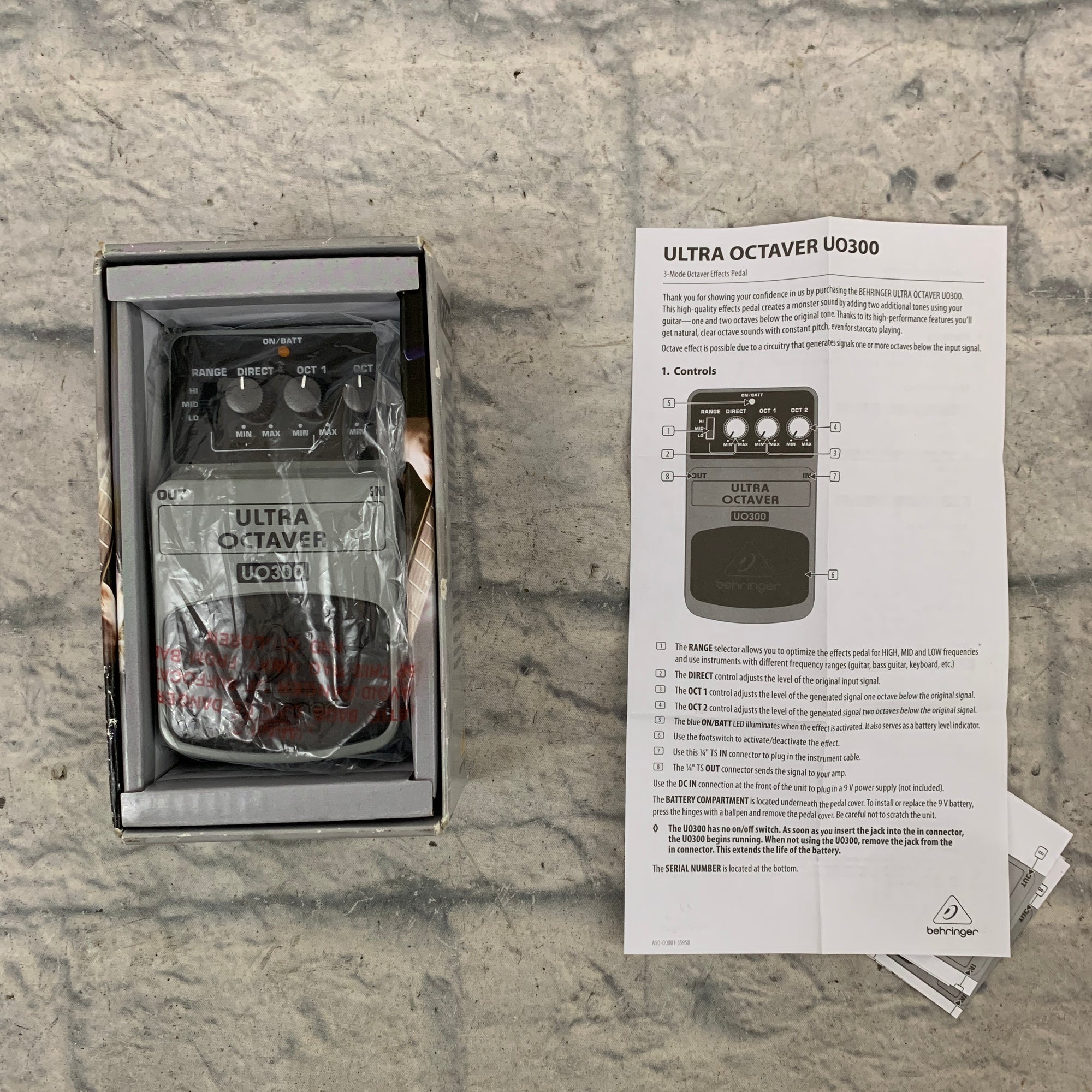 Behringer UO300 Ultra Octaver Pedal