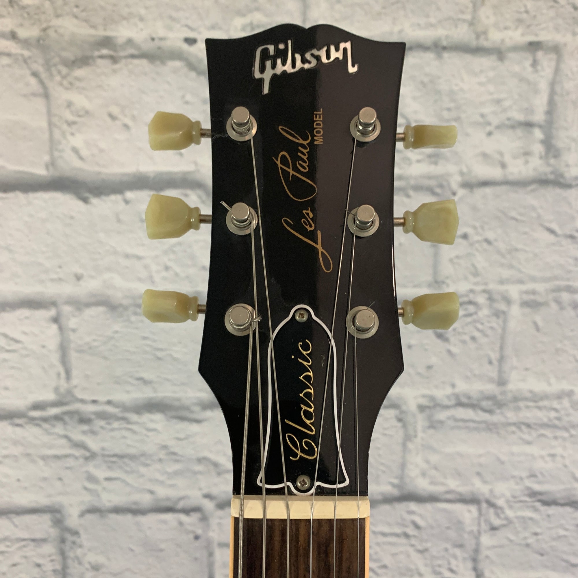 Vintage 1992 Gibson Les Paul Classic Electric Guitar w/case
