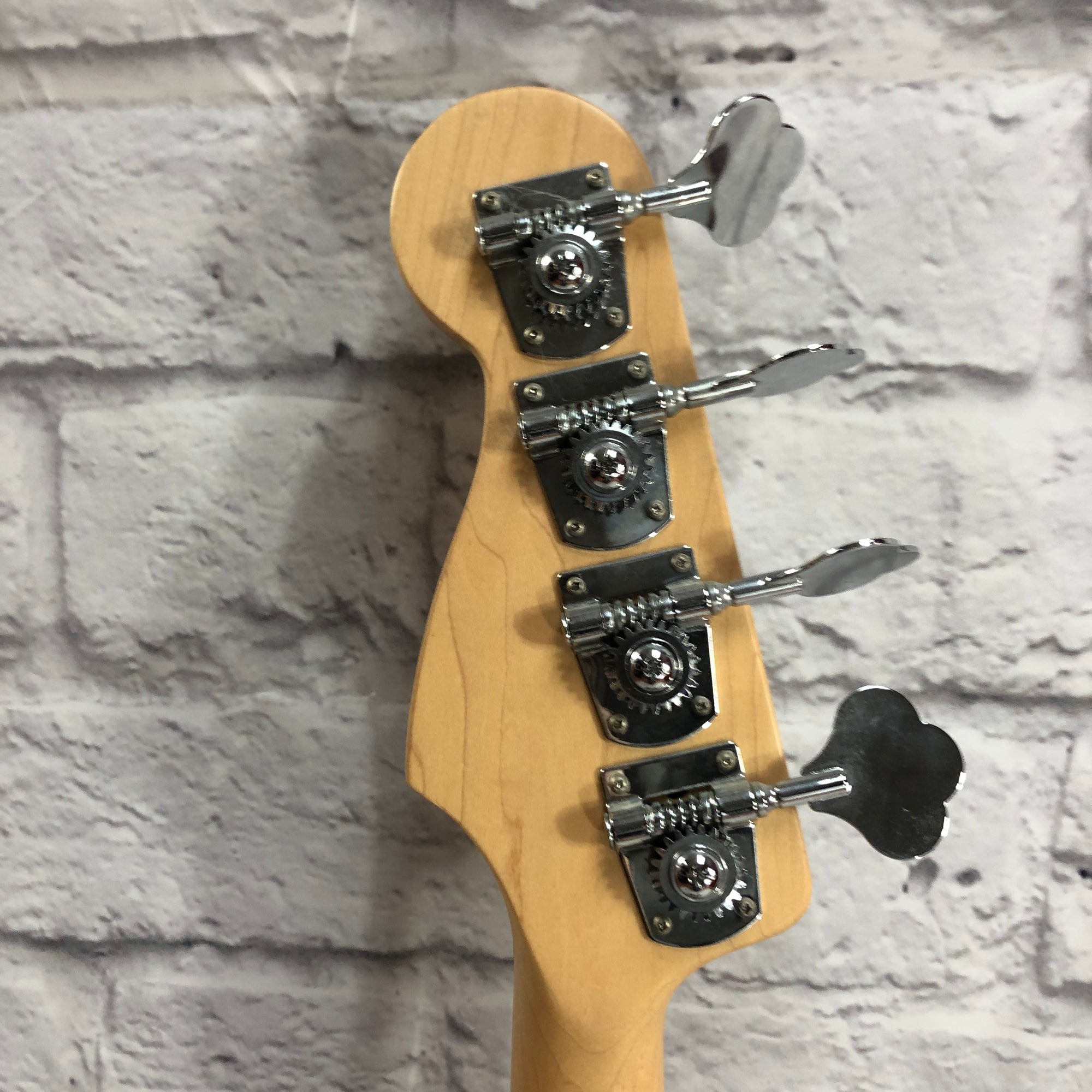 Fender 2002 Standard Jazz Bass Made in Mexico Sunburst