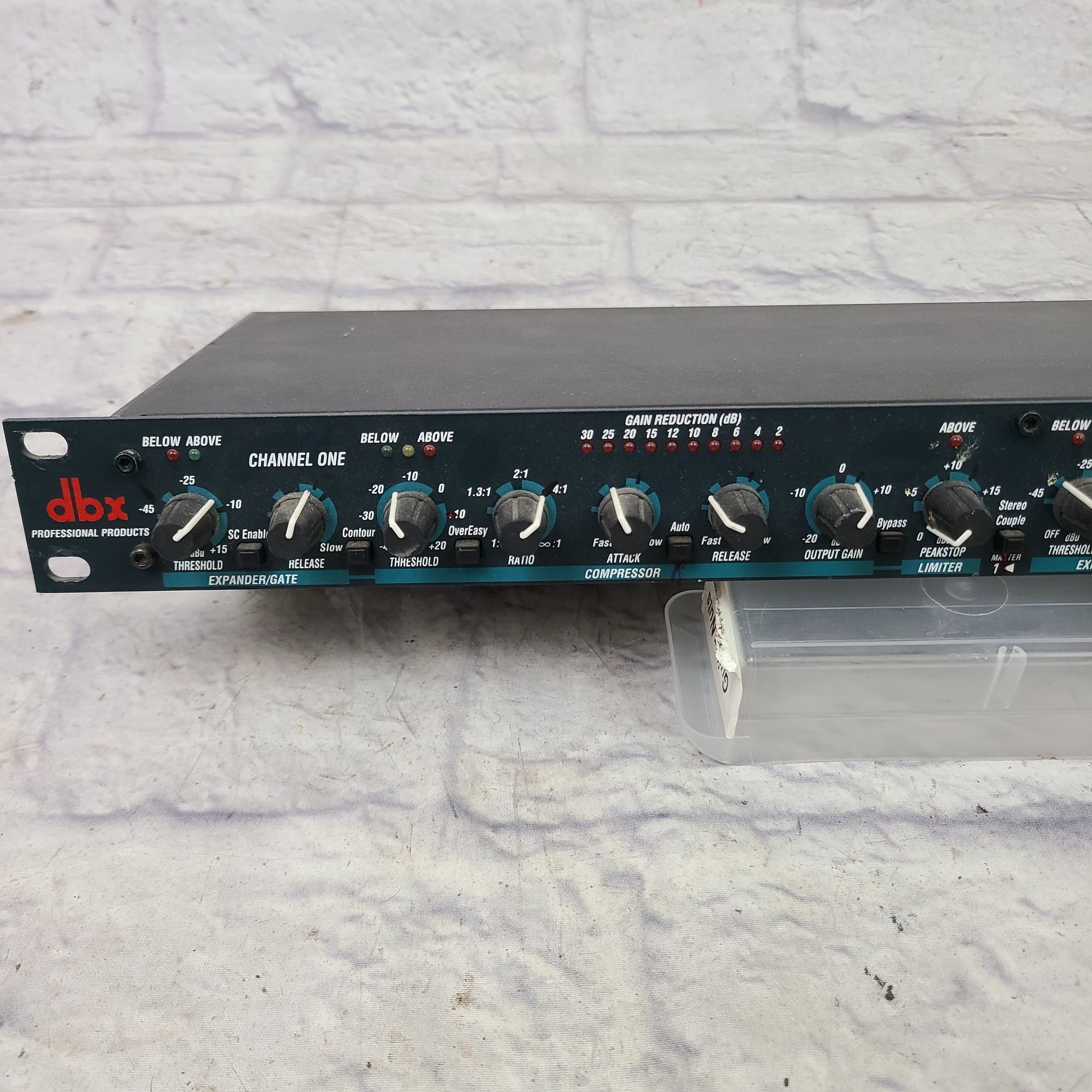 DBX 166XL Compressor Rack Unit