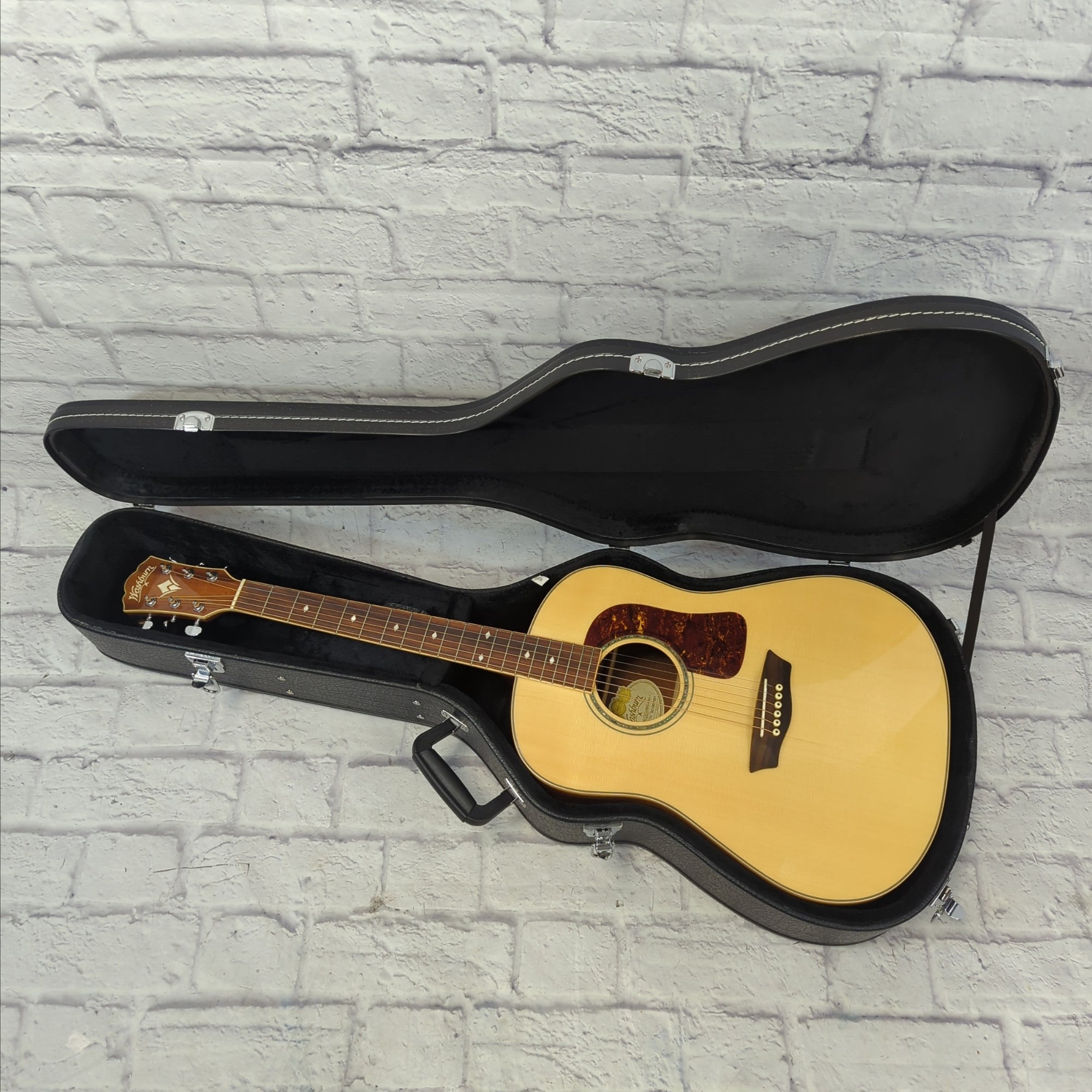 Washburn WSJ50SKELITE - Limited Edition Southern Jumbo Acoustic Guitar - Natural Gloss Finish w/Case