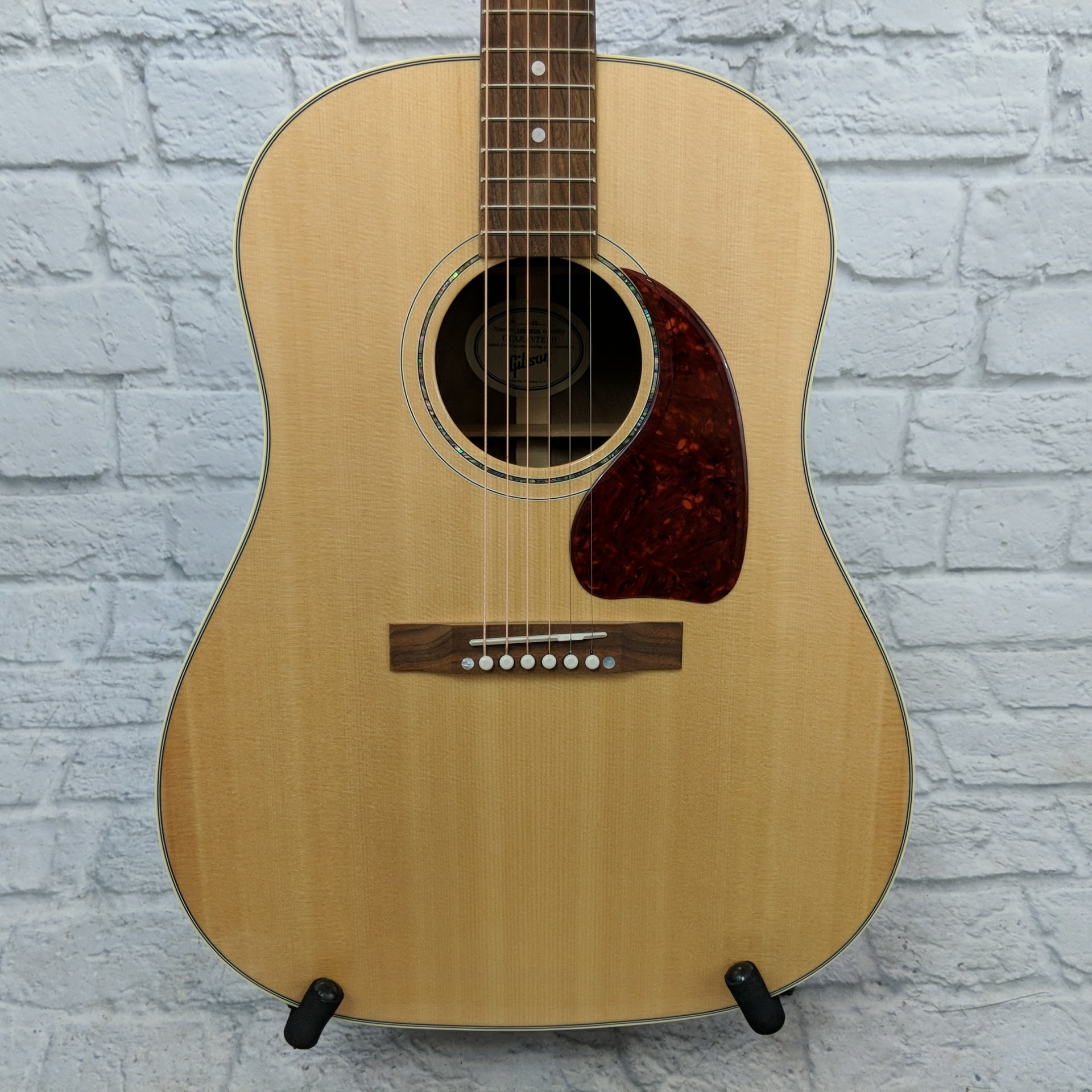 Gibson J-15 Dreadnought with Electronics Antique Natural 2018 w/case