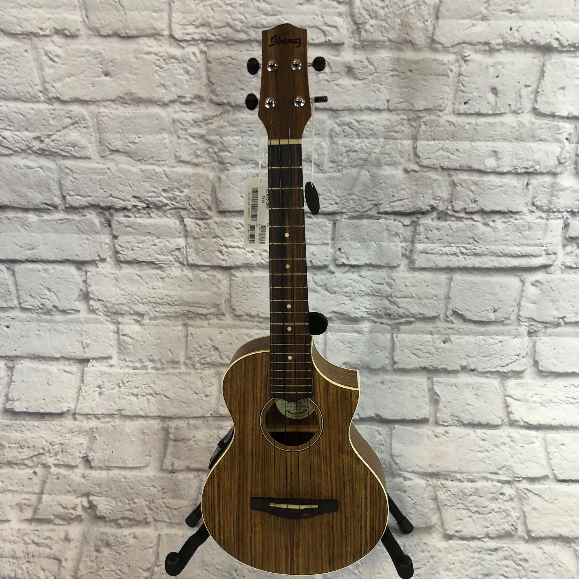 ** Ibanez UEWT14E Exotic Wood Tenor Acoustic-Electric Ukulele