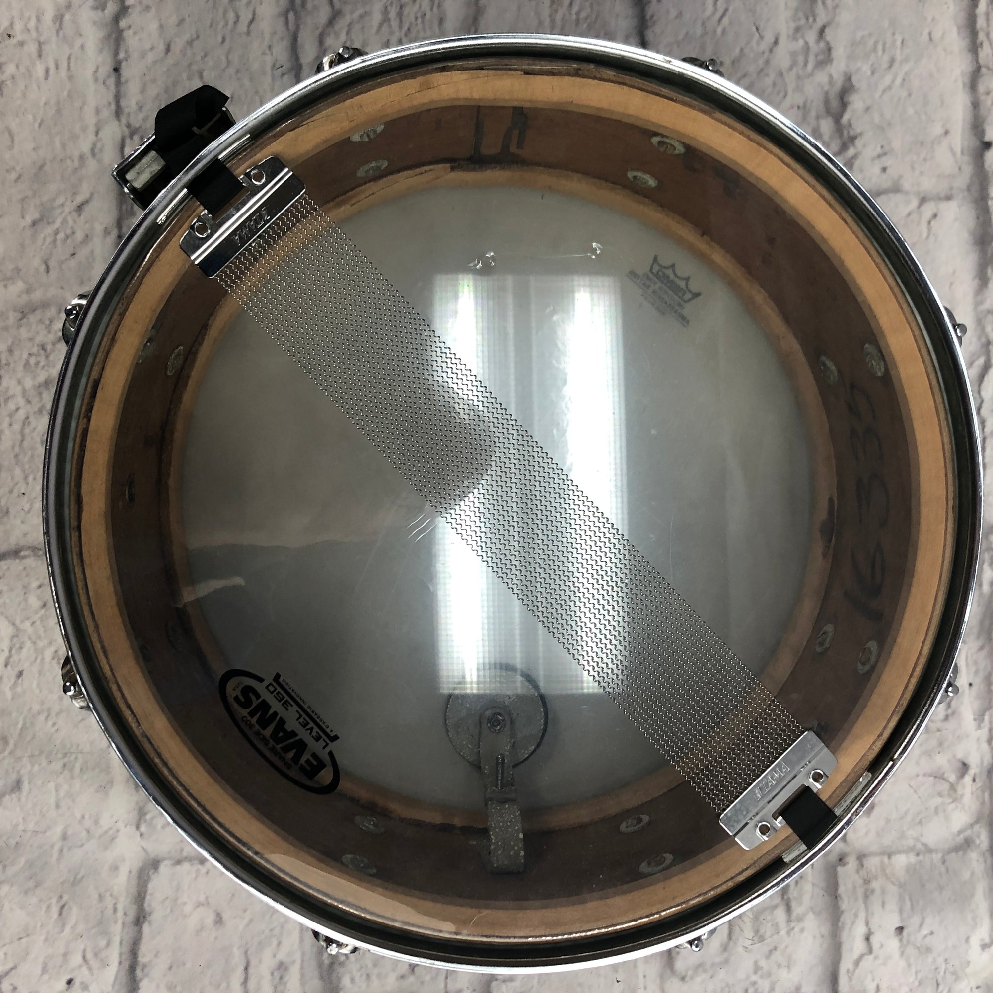 Ludwig 1960 White Marine Pearl Snare Drum