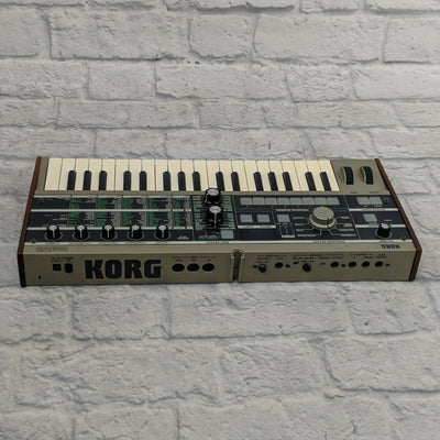 Korg MicroKorg Synthesizer/Vocoder