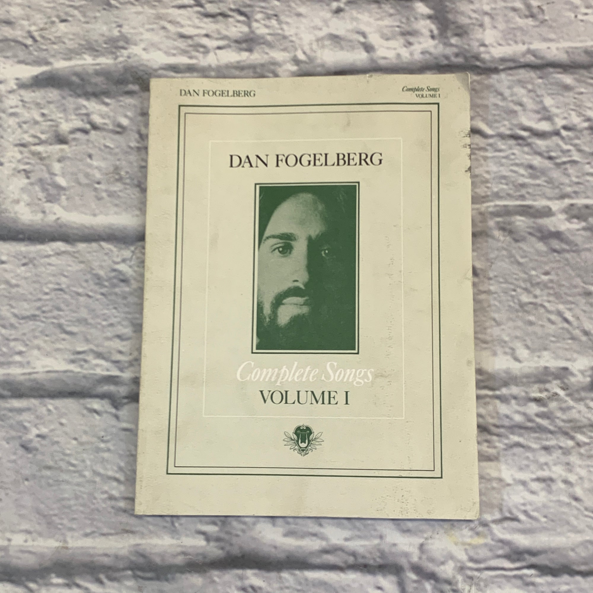 Hal Leonard Dan Fogelberg Complete Songs, Vol. 1 Piano/Vocal/Guitar Book