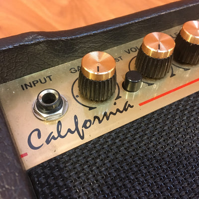 California CG-15 Small Electric Guitar Combo