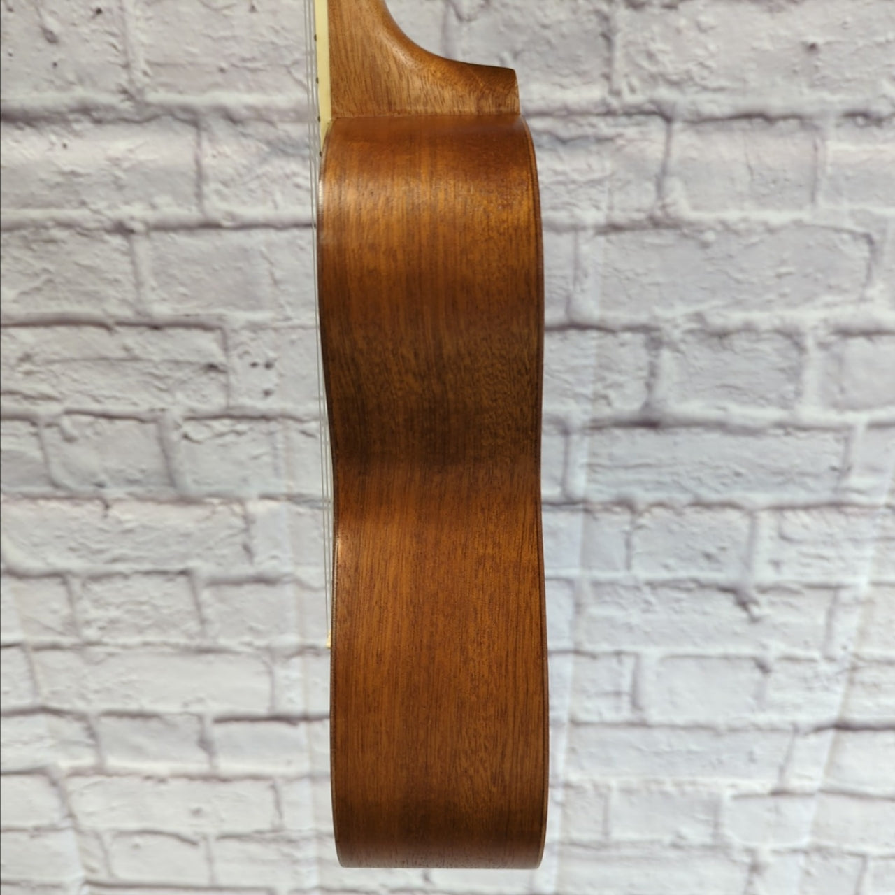 Oscar Schmidt OU2 Mahogany Concert Ukulele