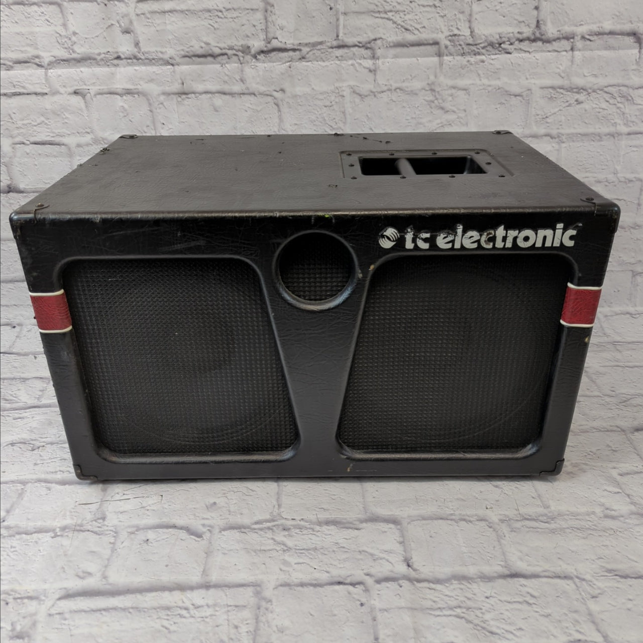TC Electronic K212 Bass Speaker Cabinet