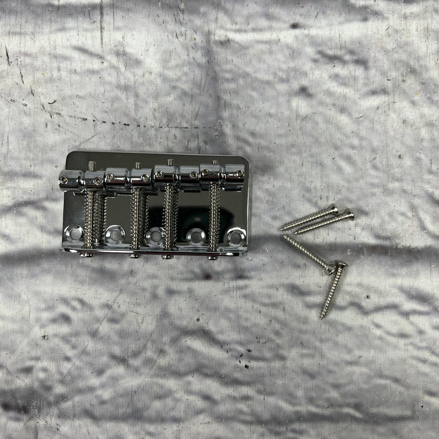 Unknown Fender Style Bass Bridge
