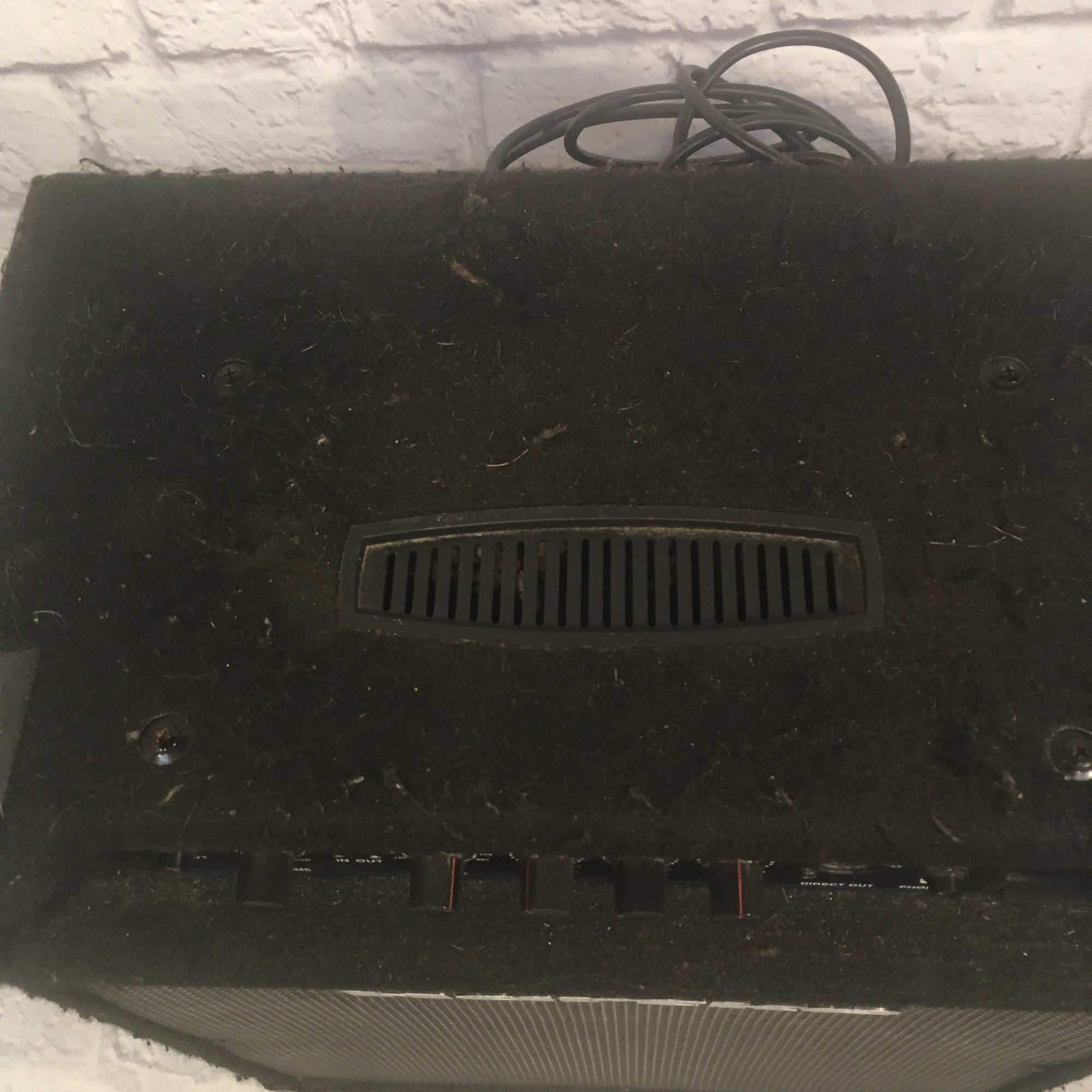 Hartke HS 1200 120 Watt Bass Combo Amp