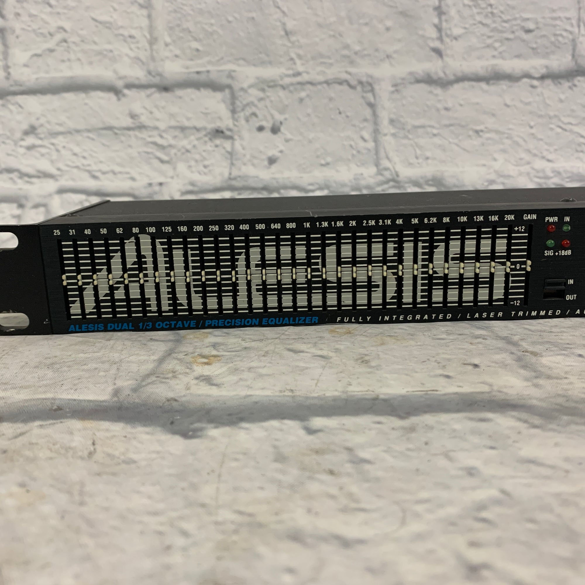 Alesis Dual 1/3 Octave Precision Equalizer