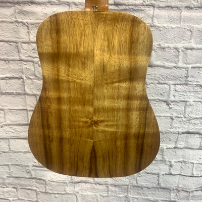 Taylor BTe- Koa Baby Taylor Acoustic Guitar