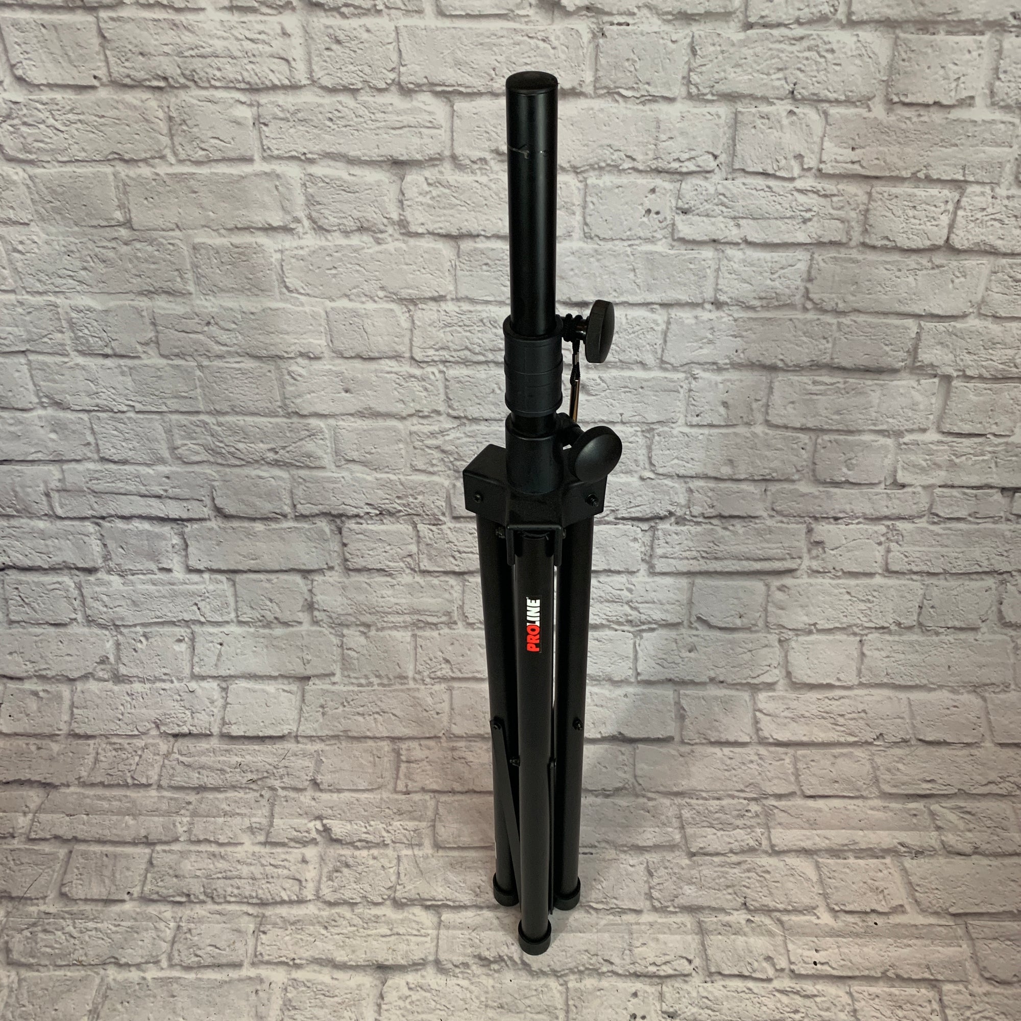 Harbinger V2212 Powered Speaker w/ Stand Evolution Music