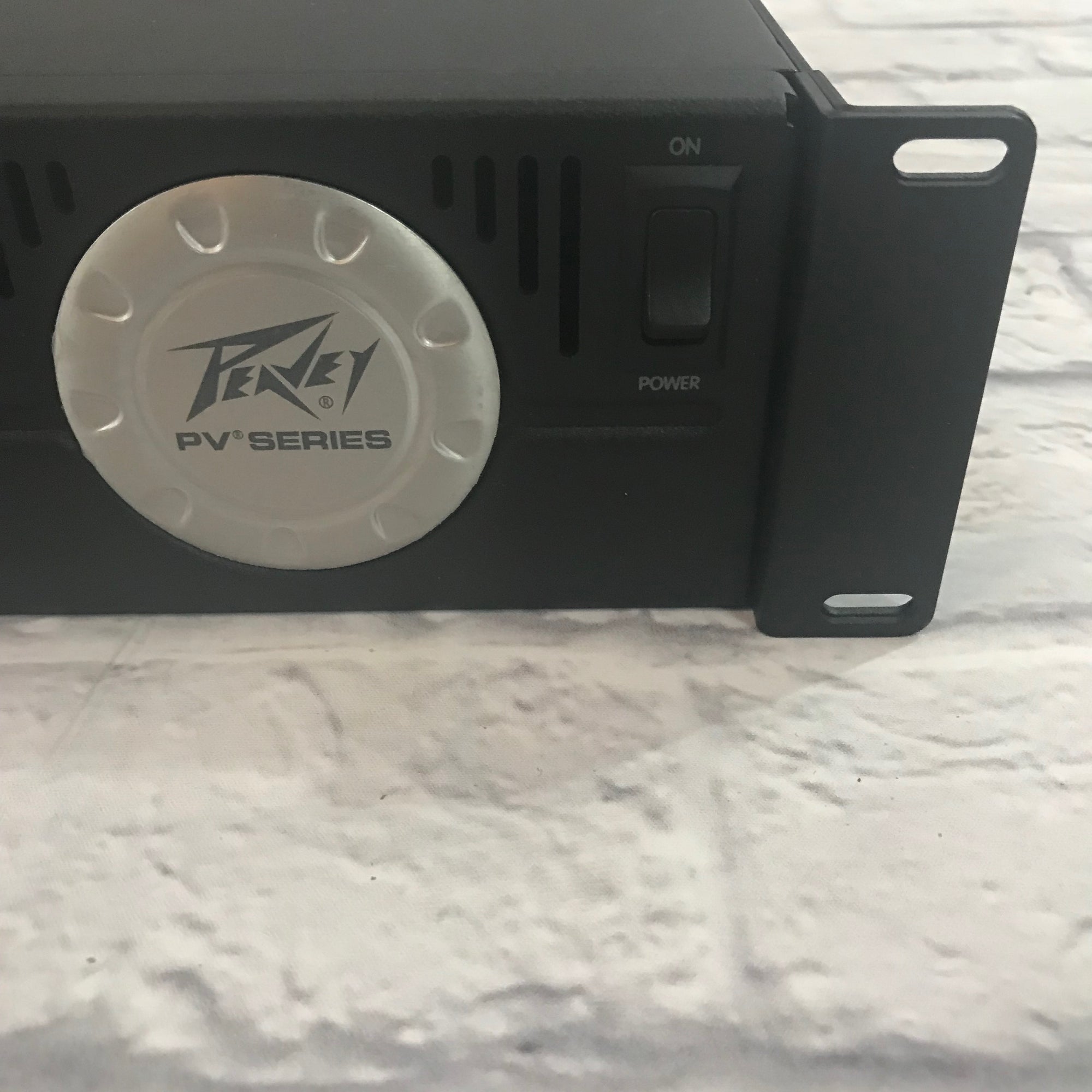 Peavey PV1600 Power Amp