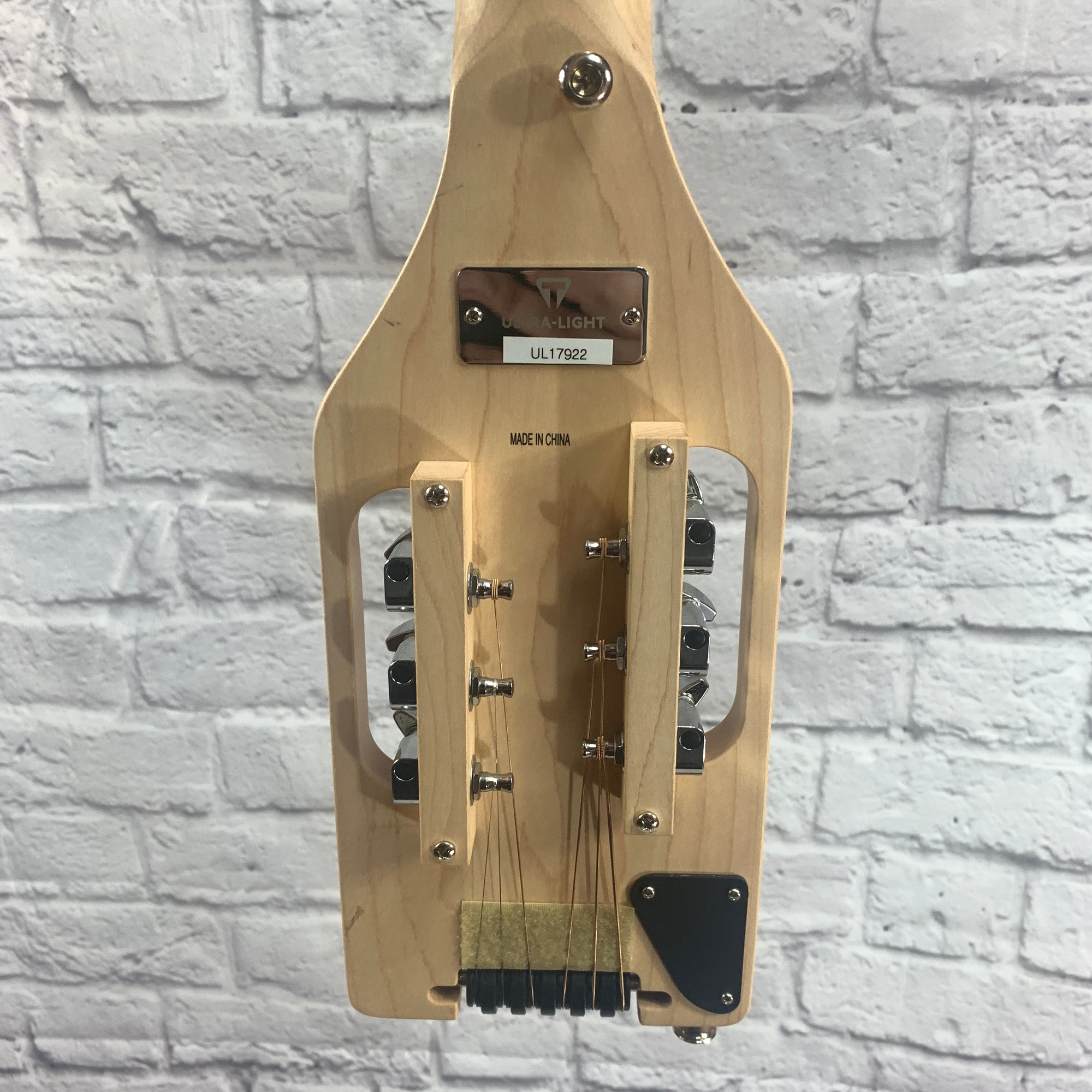 Traveler Ultra-Light Natural Electric Guitar