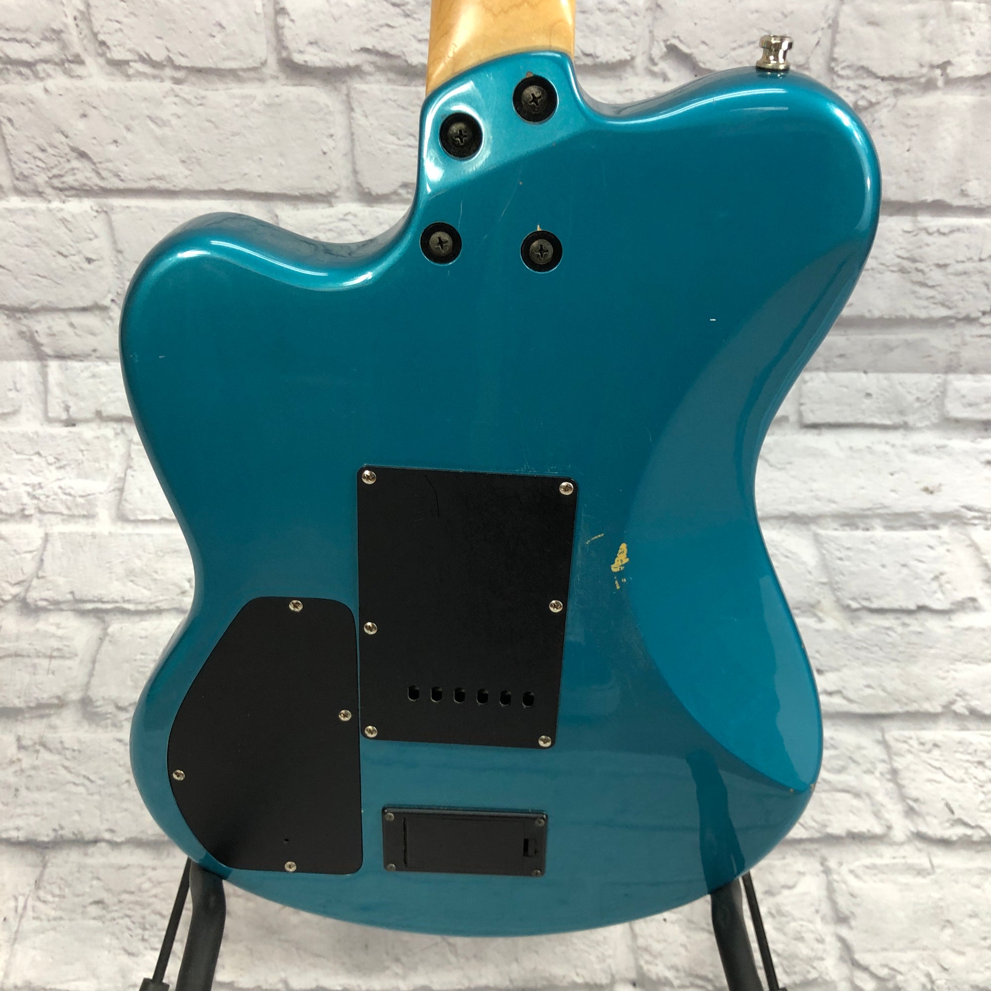 Fernandes Native w/Sustainer Pickup - Evolution Music