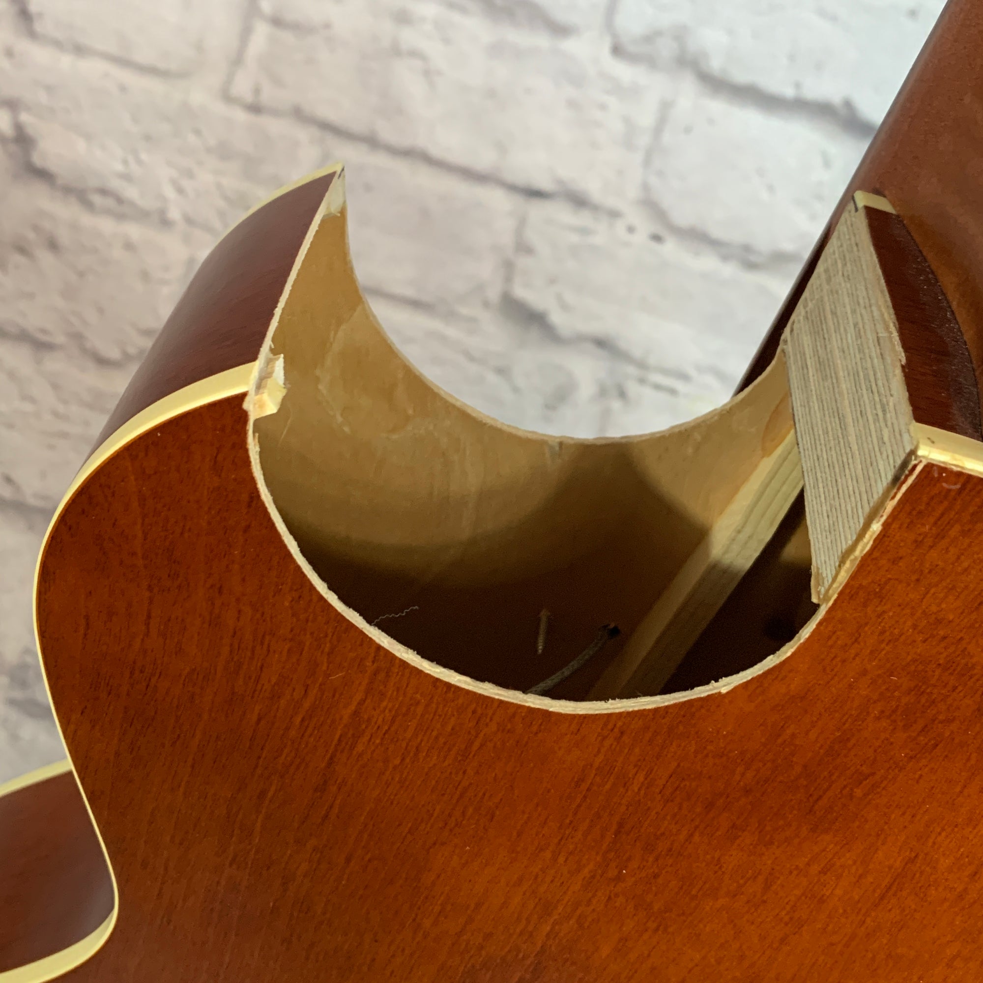 Godin 5th Avenue Kingpin P90 Hollowbody Electric Guitar