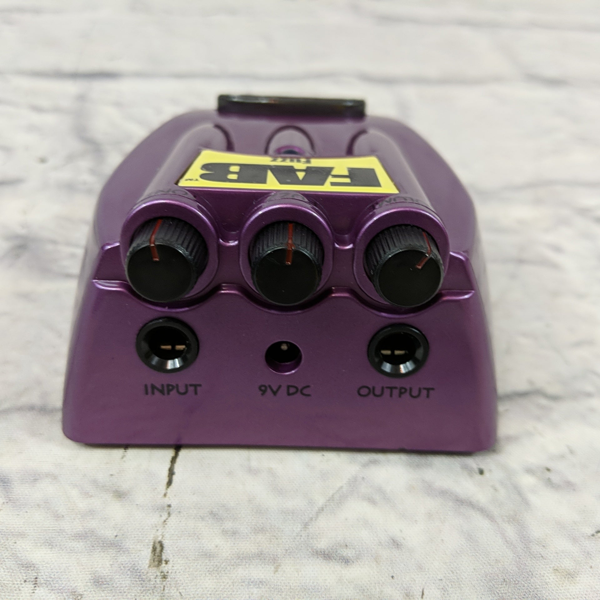 Danelectro D-7 Fab Fuzz Pedal - New Old Stock! - Evolution Music