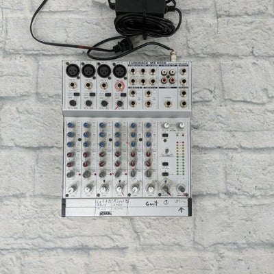 Behringer MX 802A Mixer