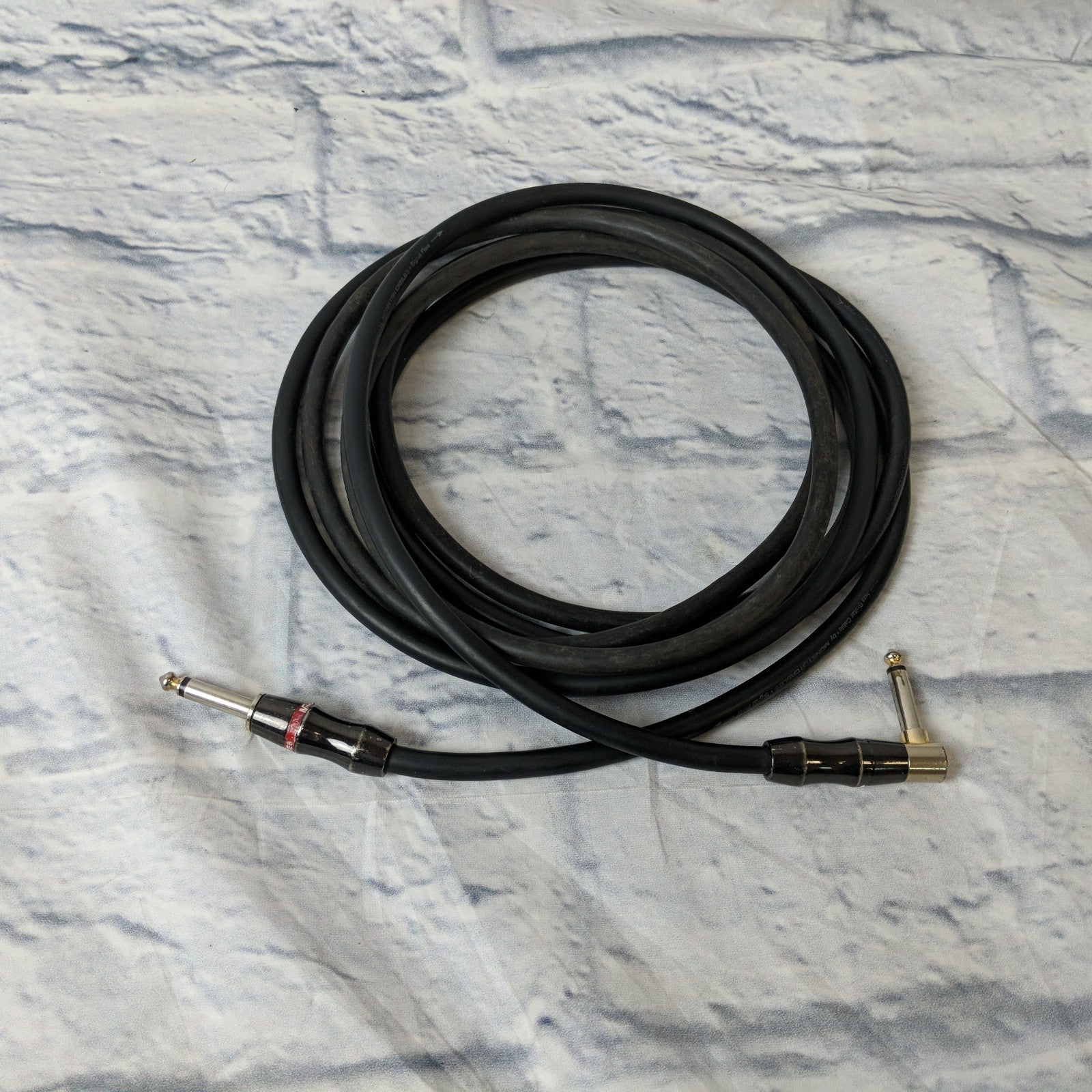 Monster 1/4 Guitar Cable - Evolution Music