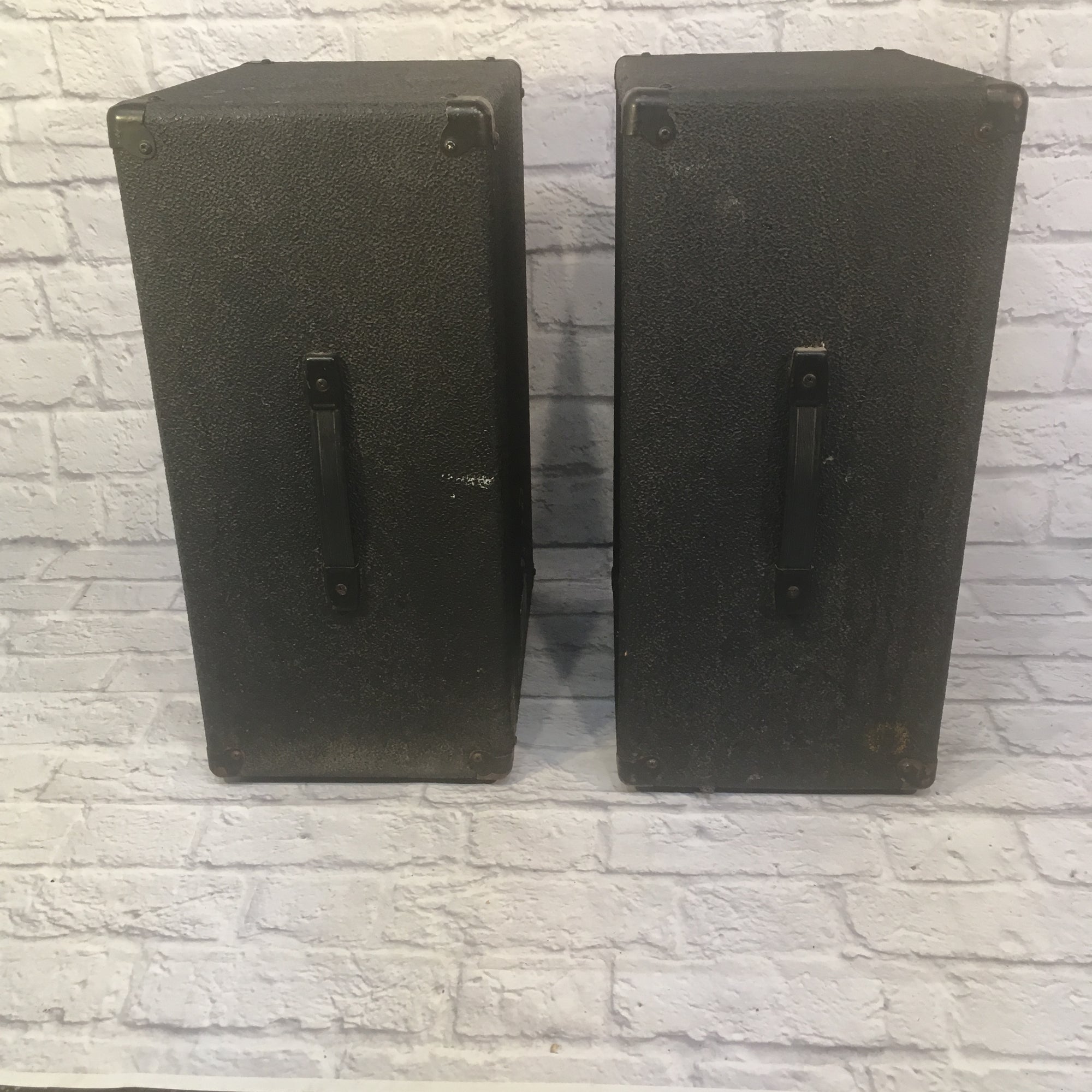 Peavey 112H Speaker Pair (One Tweeter Not Working Sold As-Is)
